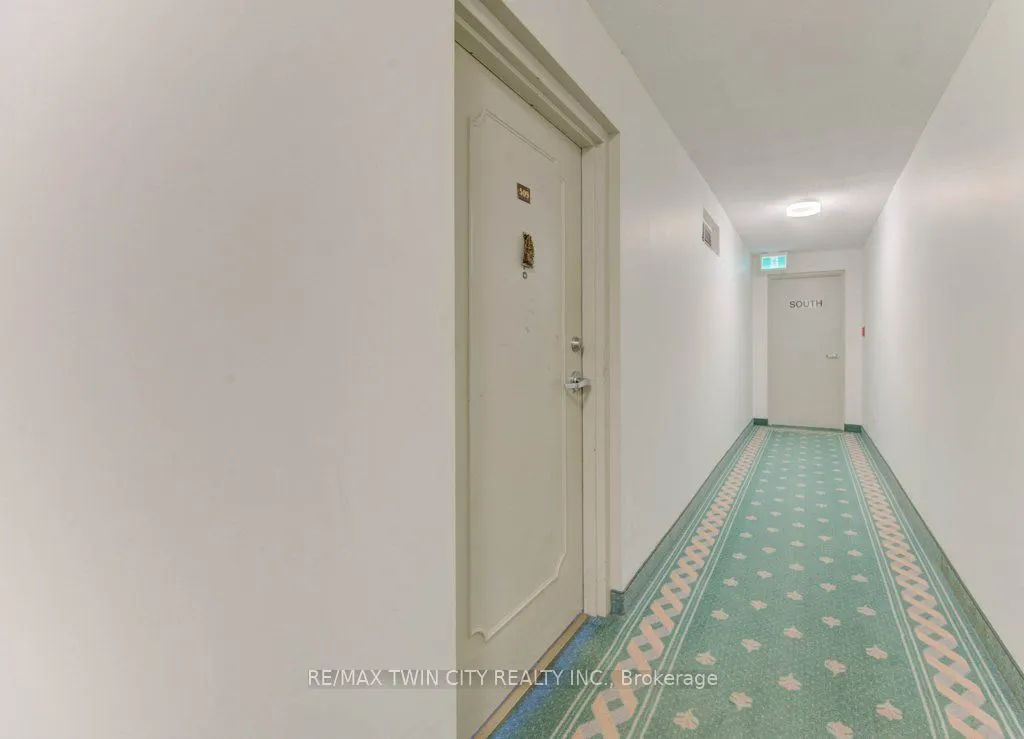 225 Harvard Place N #509