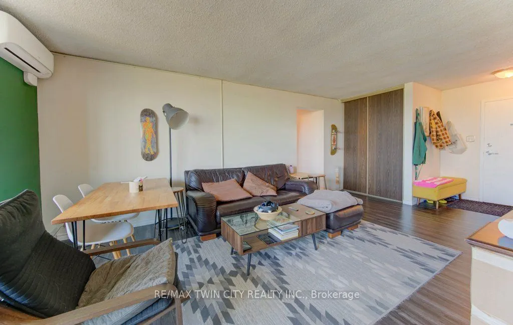 225 Harvard Place N #509