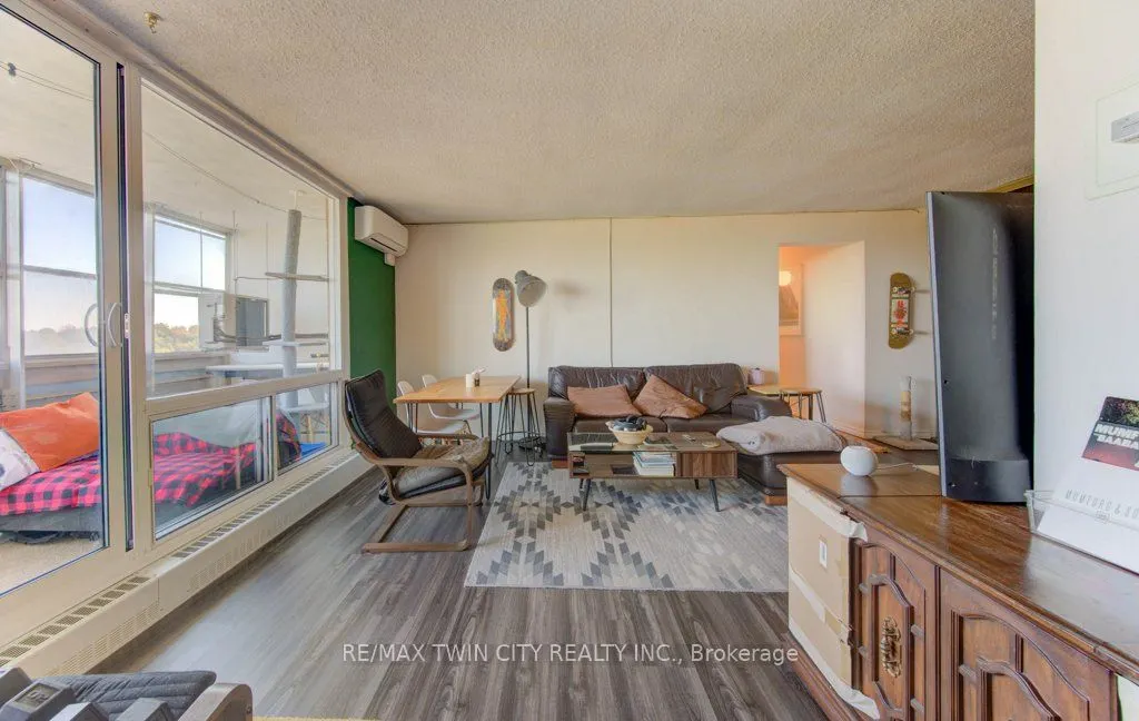 225 Harvard Place N #509