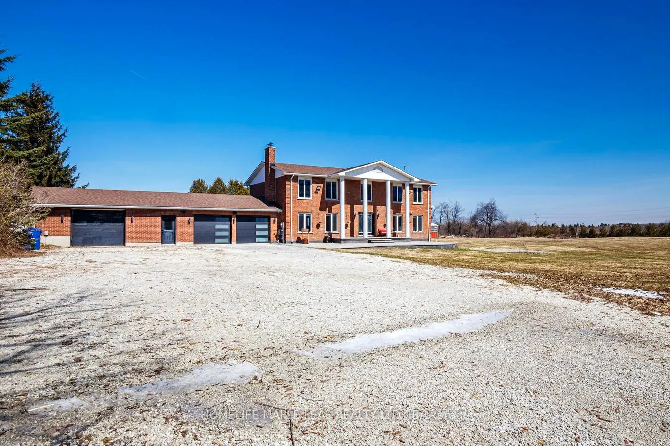 425279 25 Side Road