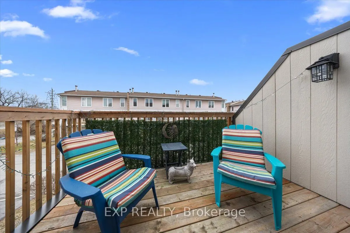 284 Dalehurst Drive #D