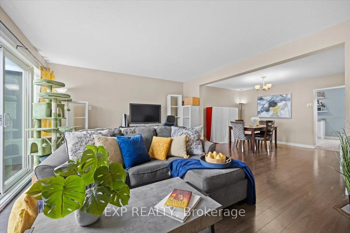 284 Dalehurst Drive #D