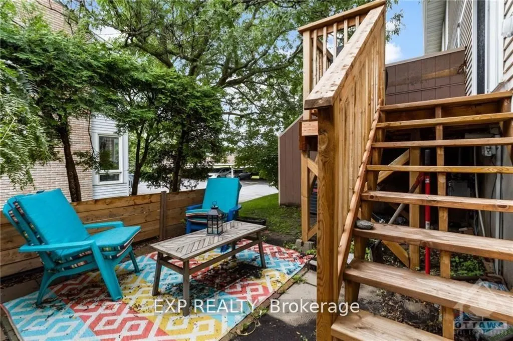 284 Dalehurst Drive #D