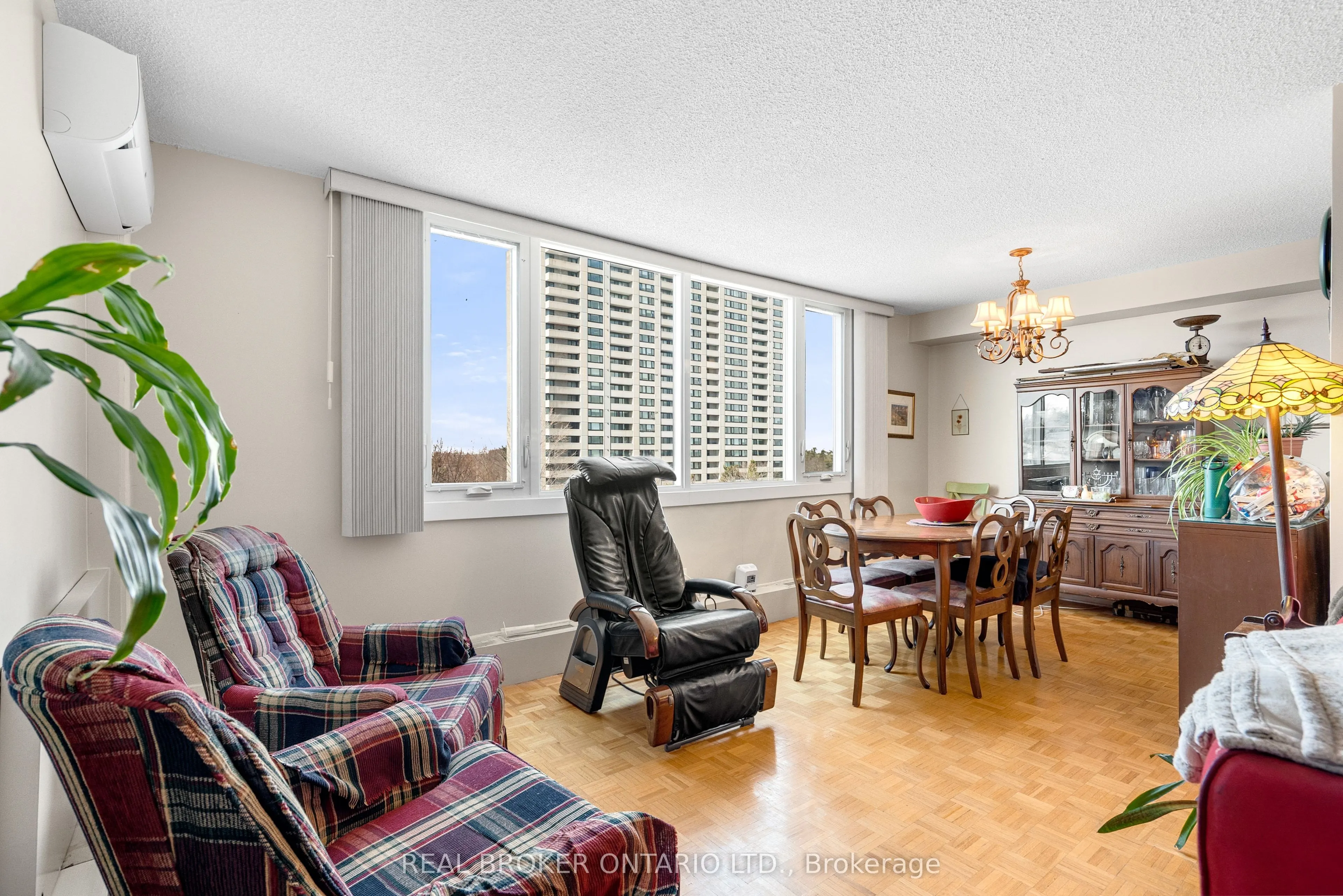 2625 Regina Street #506