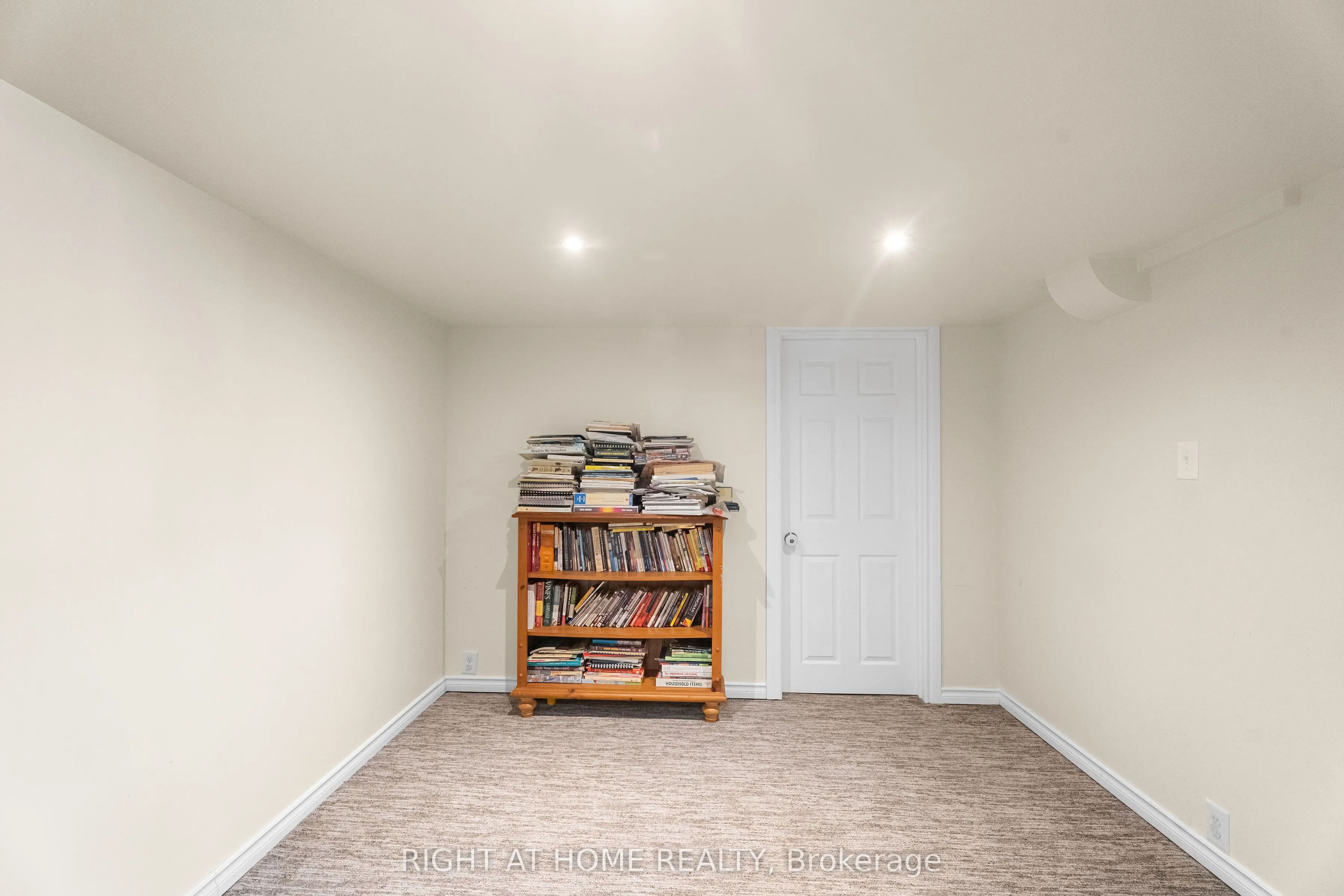 1307 PRINCESS Street