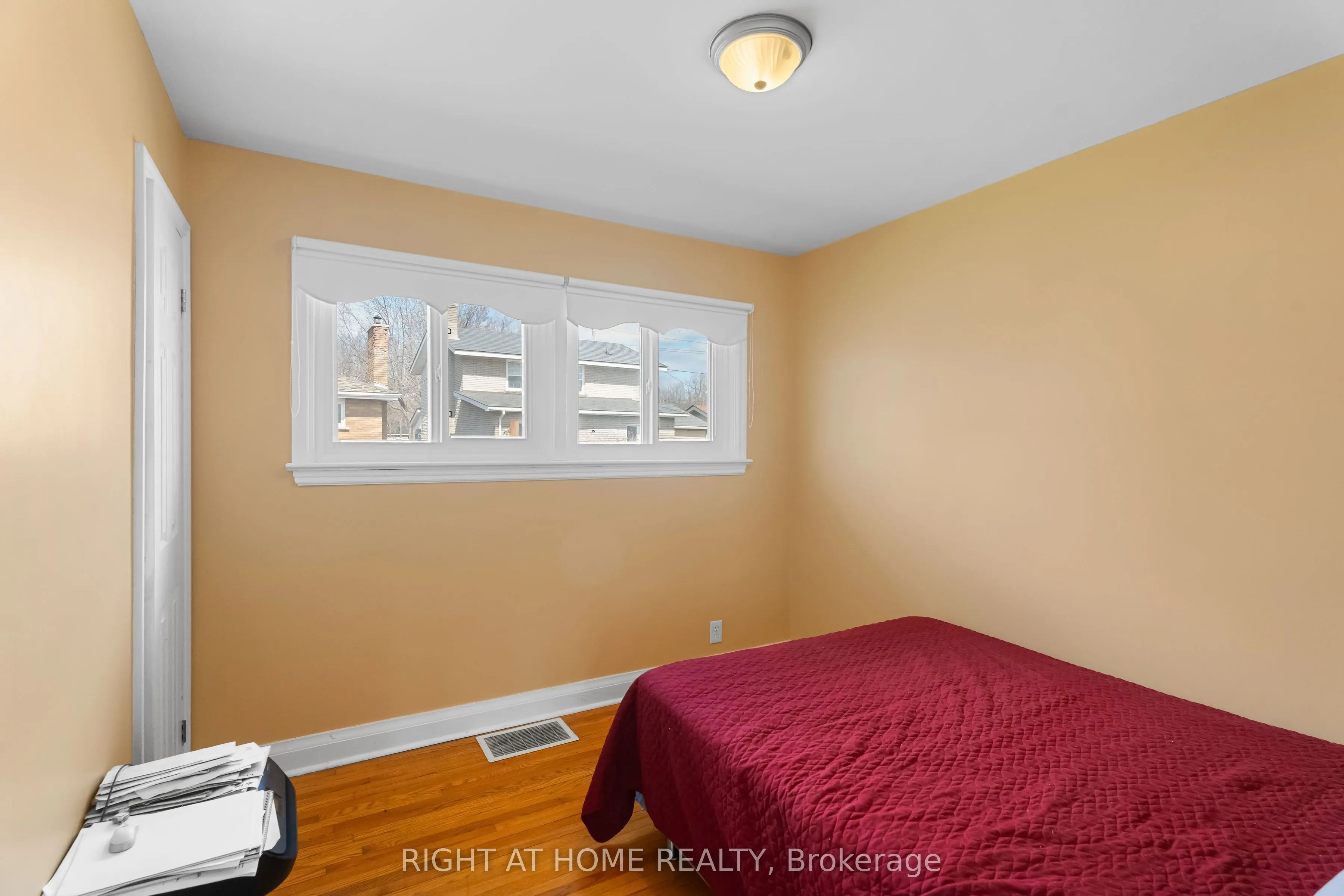 1307 PRINCESS Street