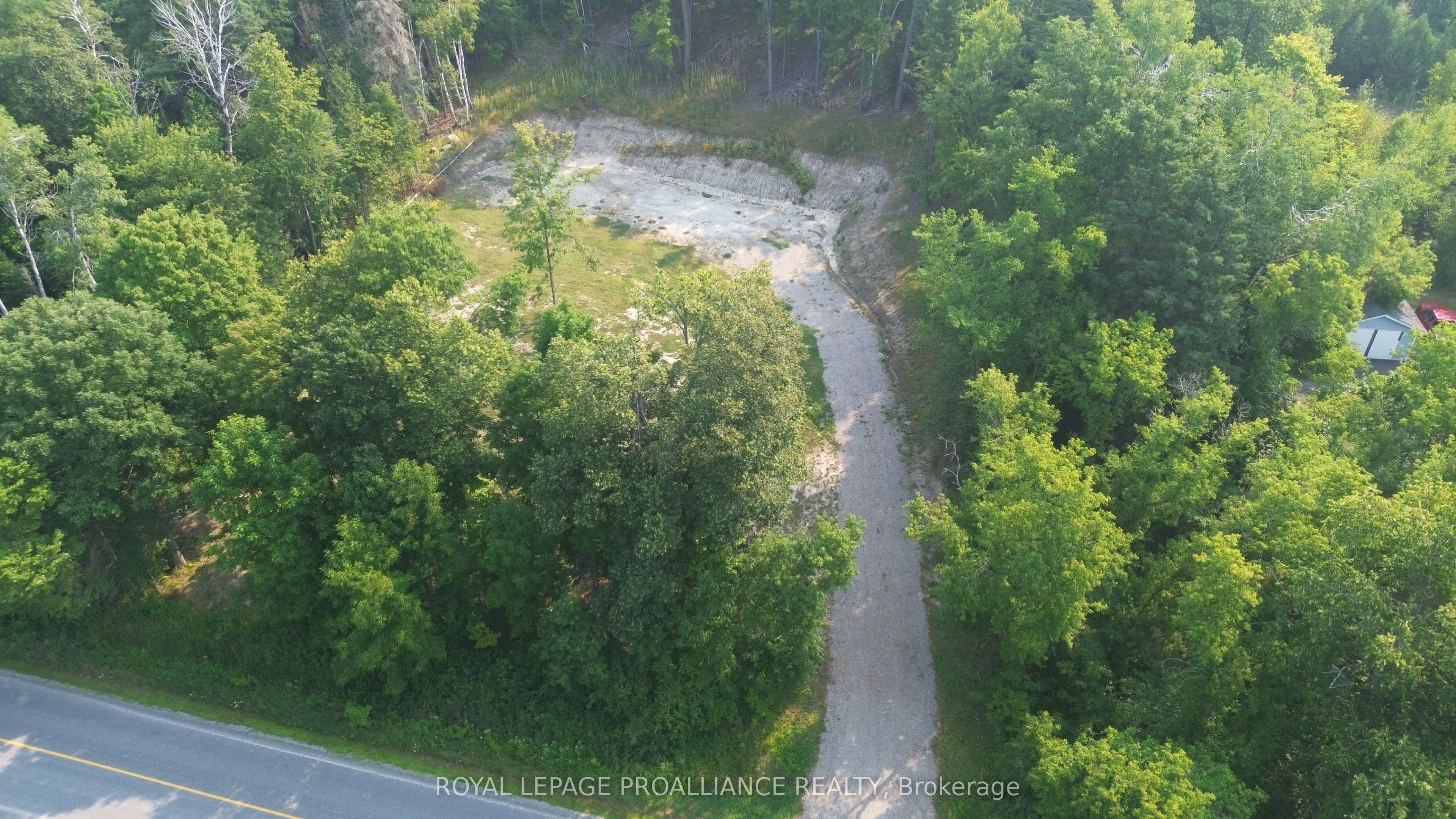 1054 Centre Line Road