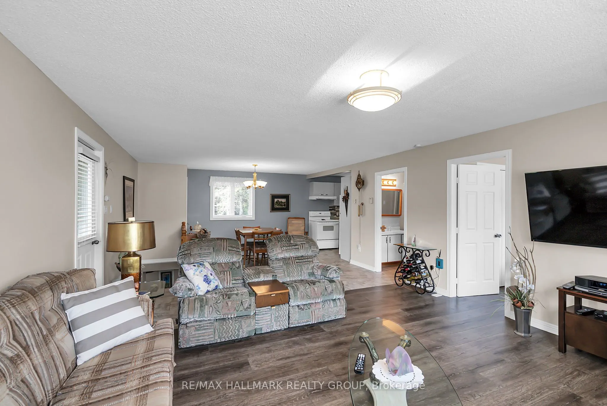 656 Ch Station Road