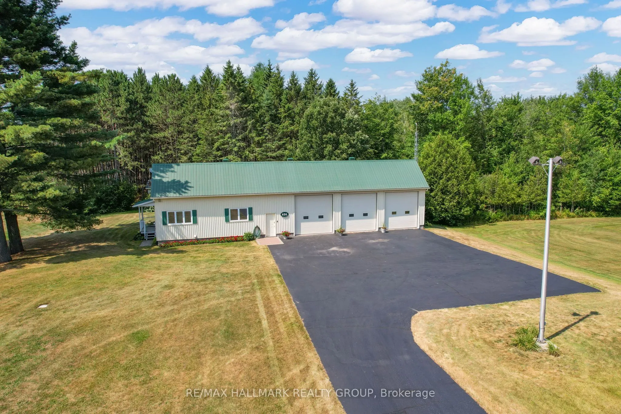 656 Ch Station Road