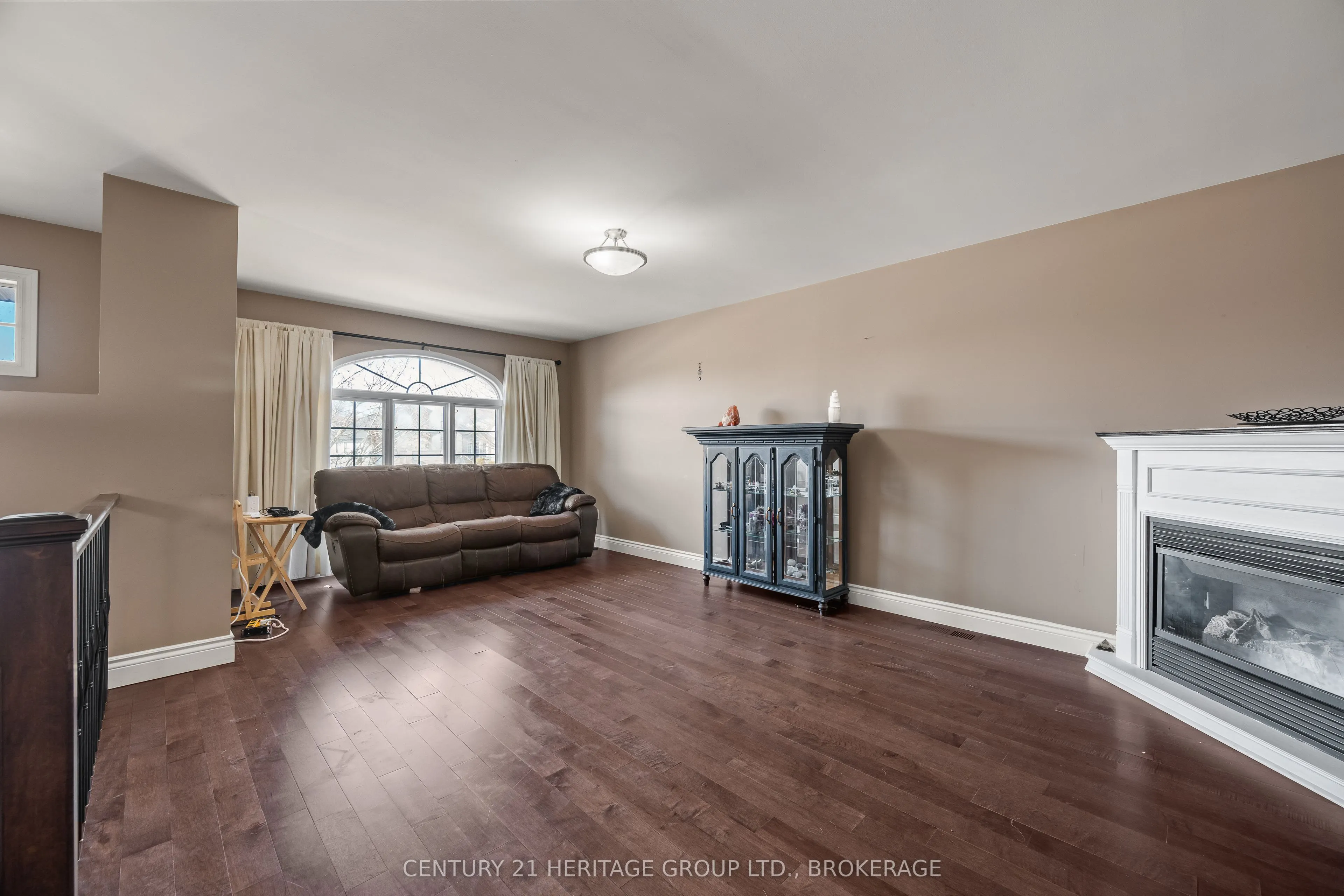 79 SPEERS Boulevard