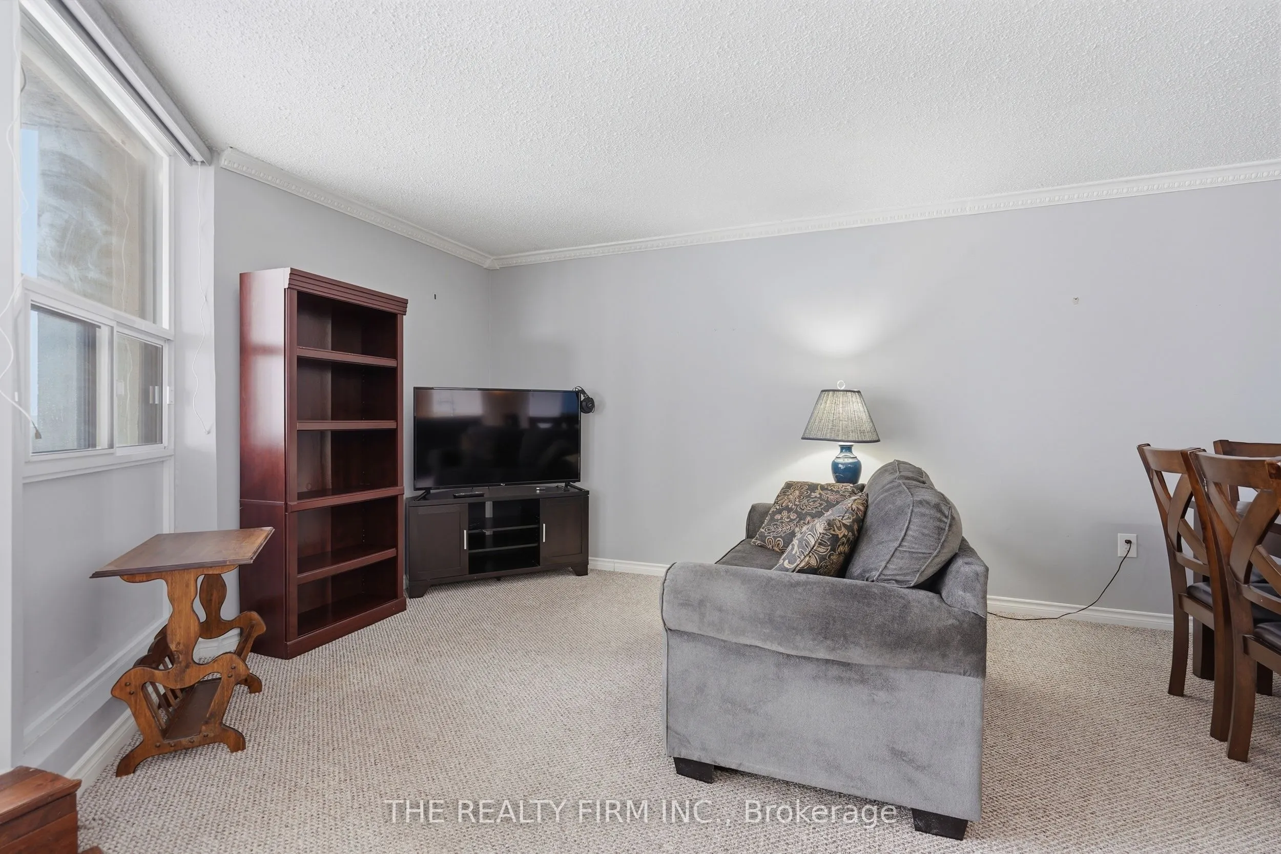 363 Colborne Street #905