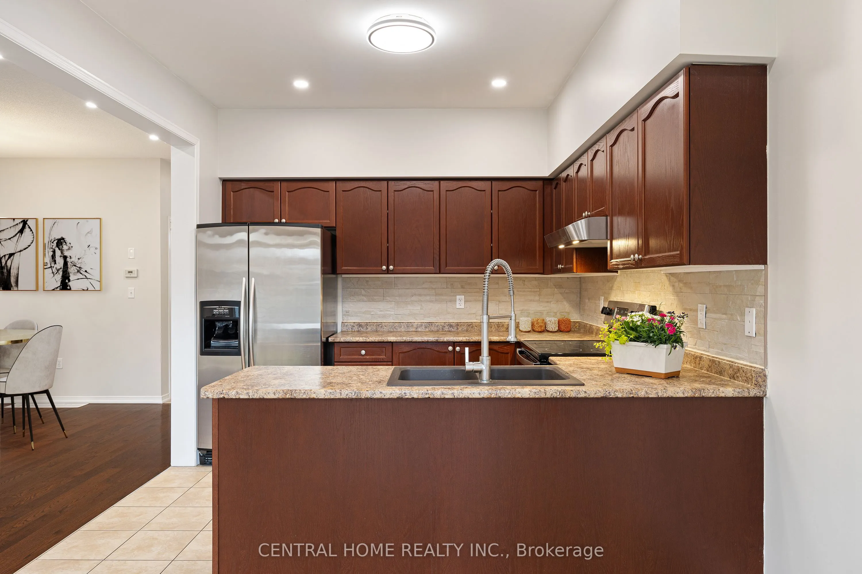 165 Palacebeach Trail