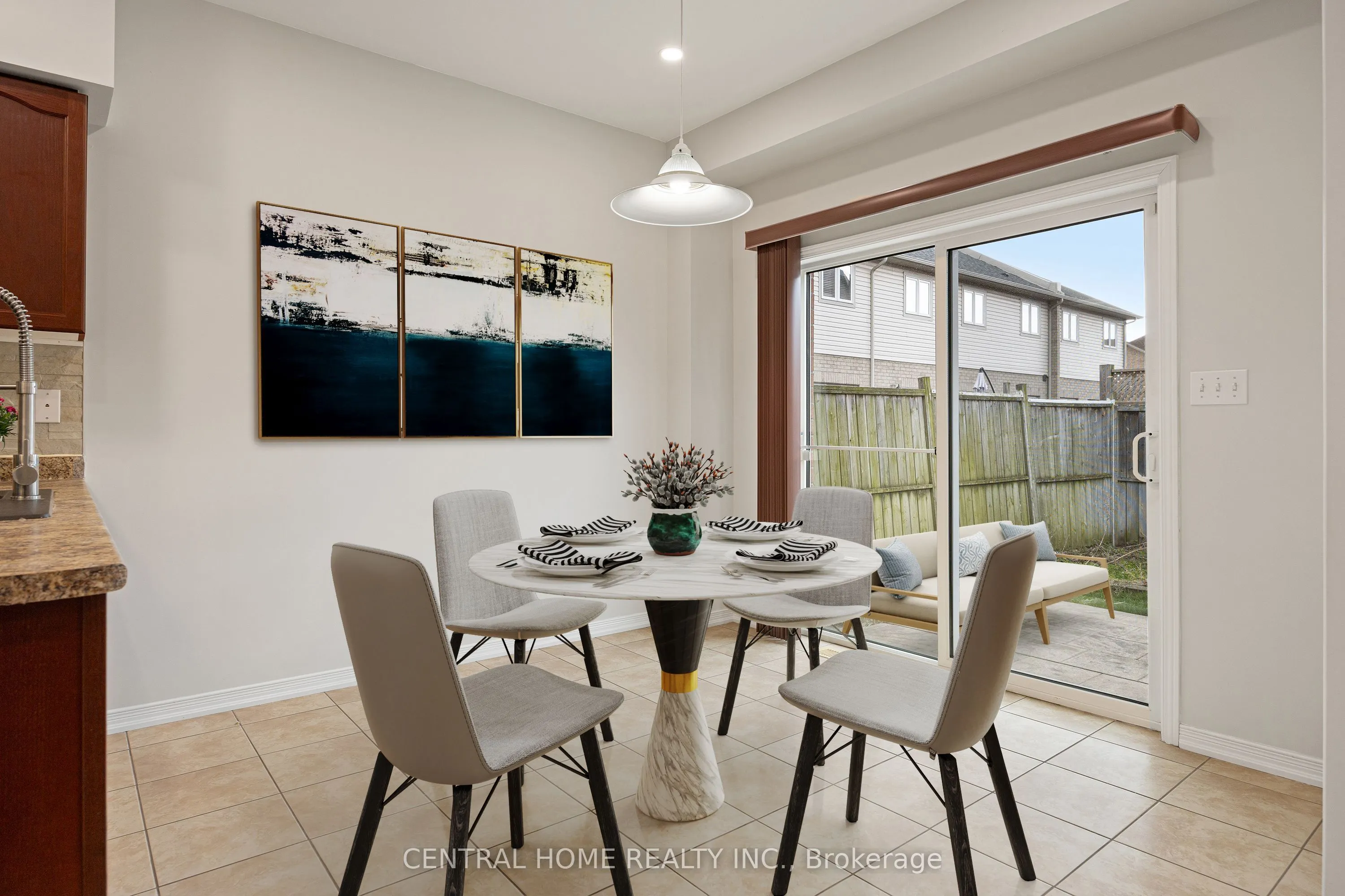 165 Palacebeach Trail