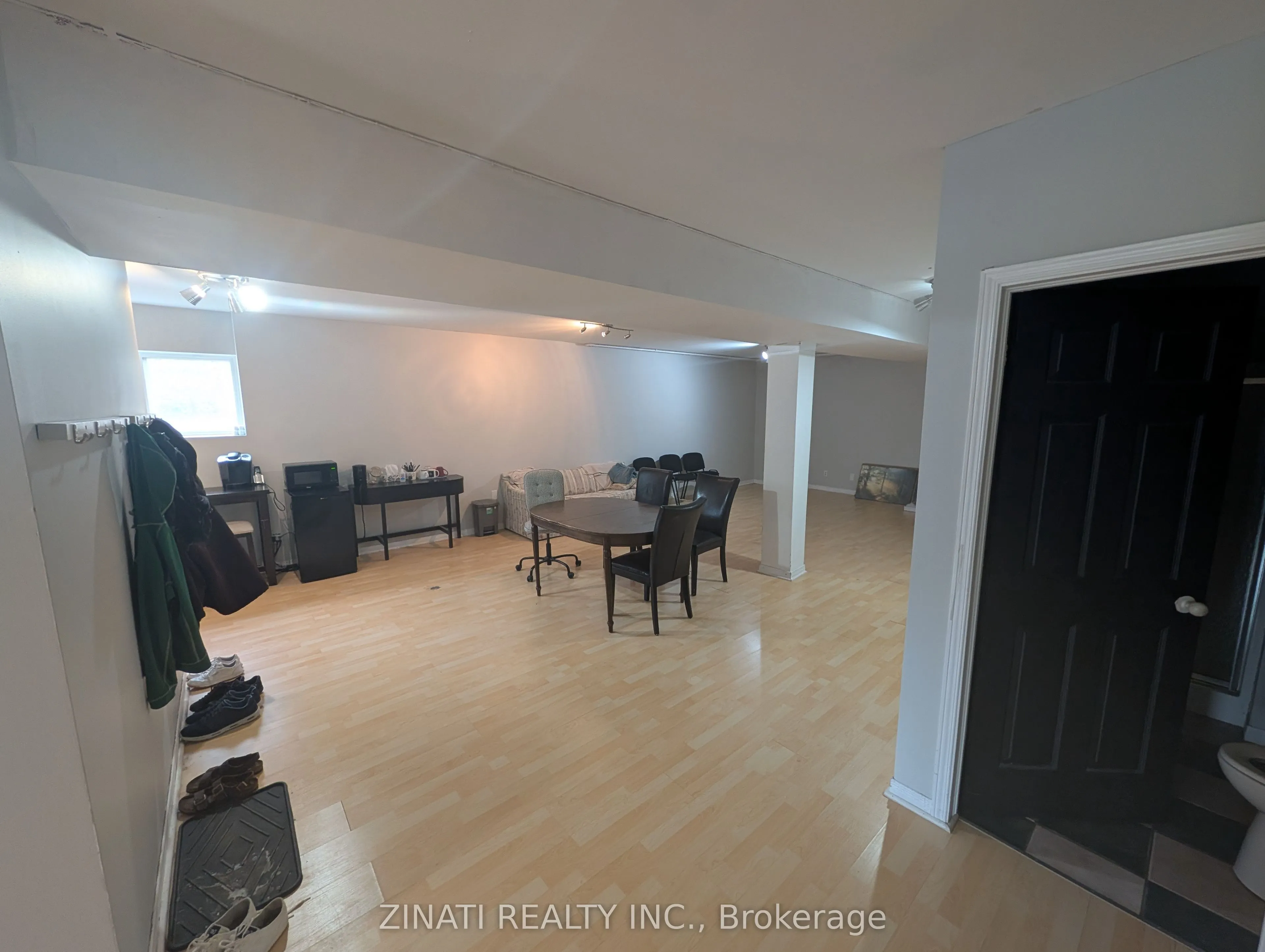 1120 March Road