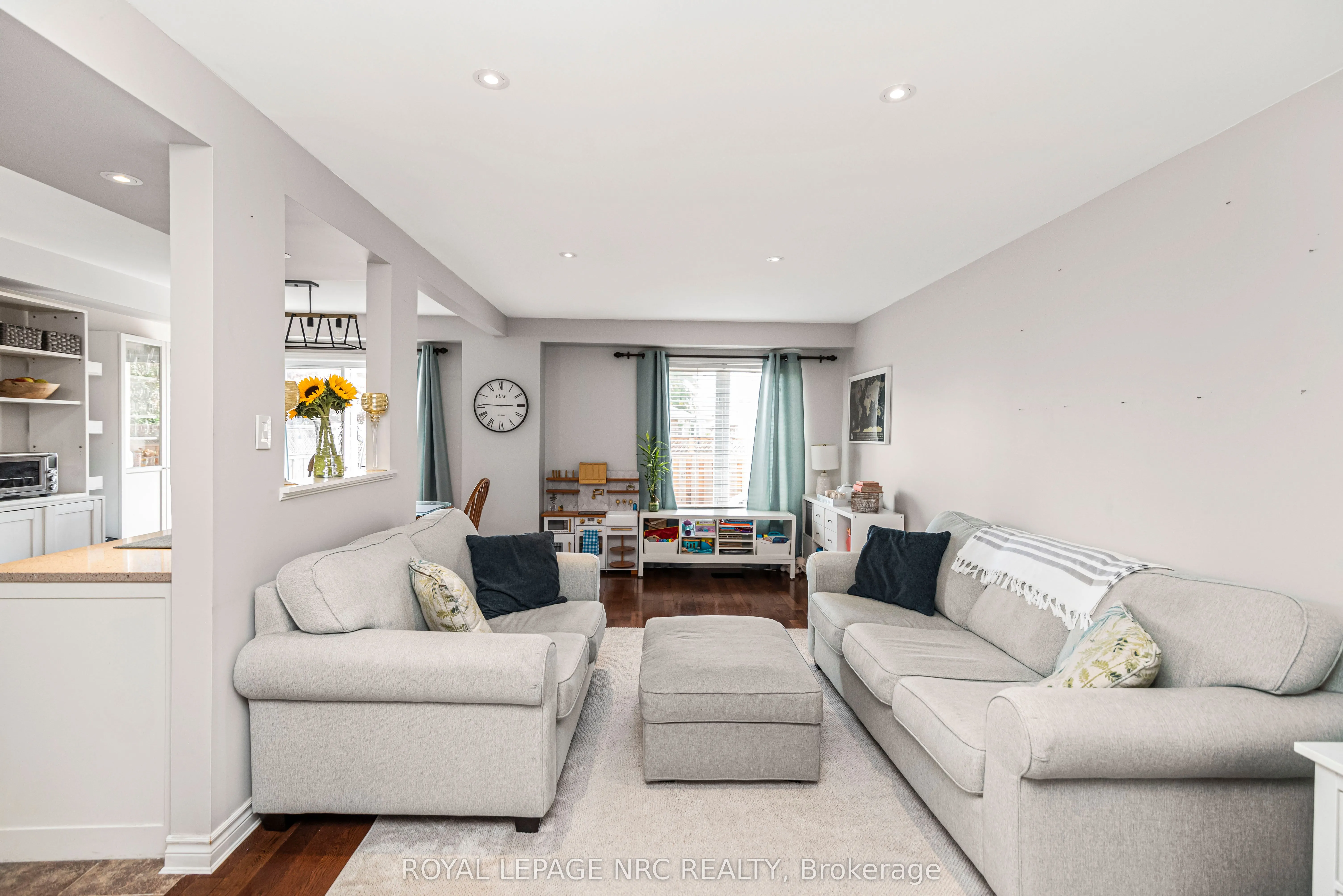 311 8 Highway #12