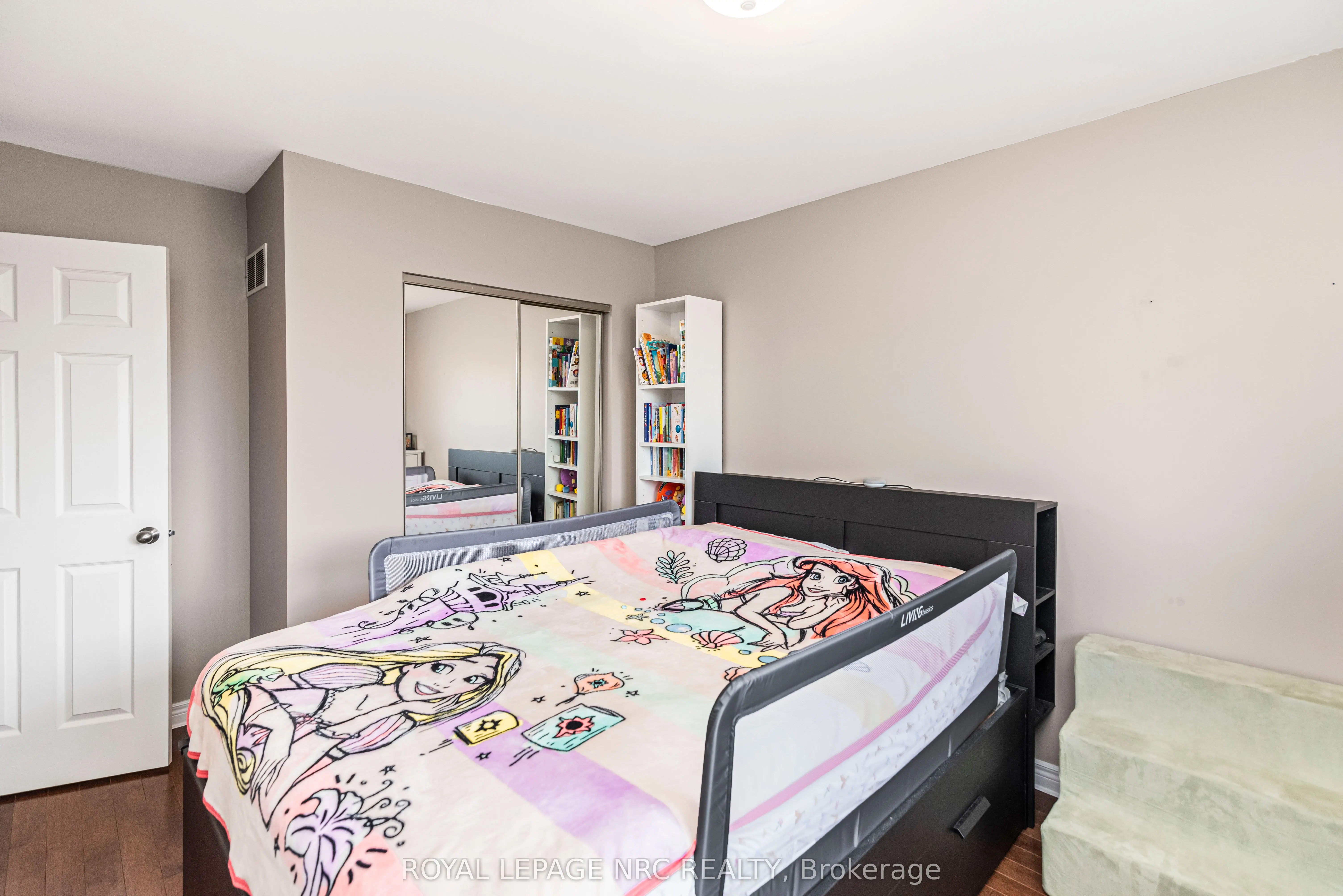 311 8 Highway #12