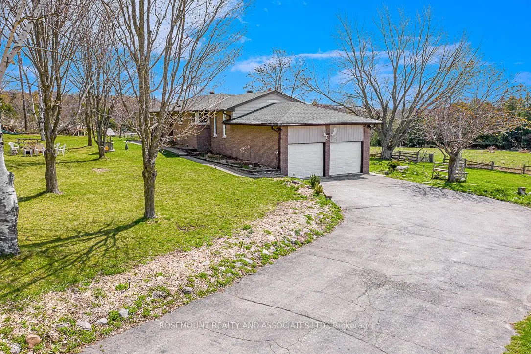 36 Sugar Bush Road