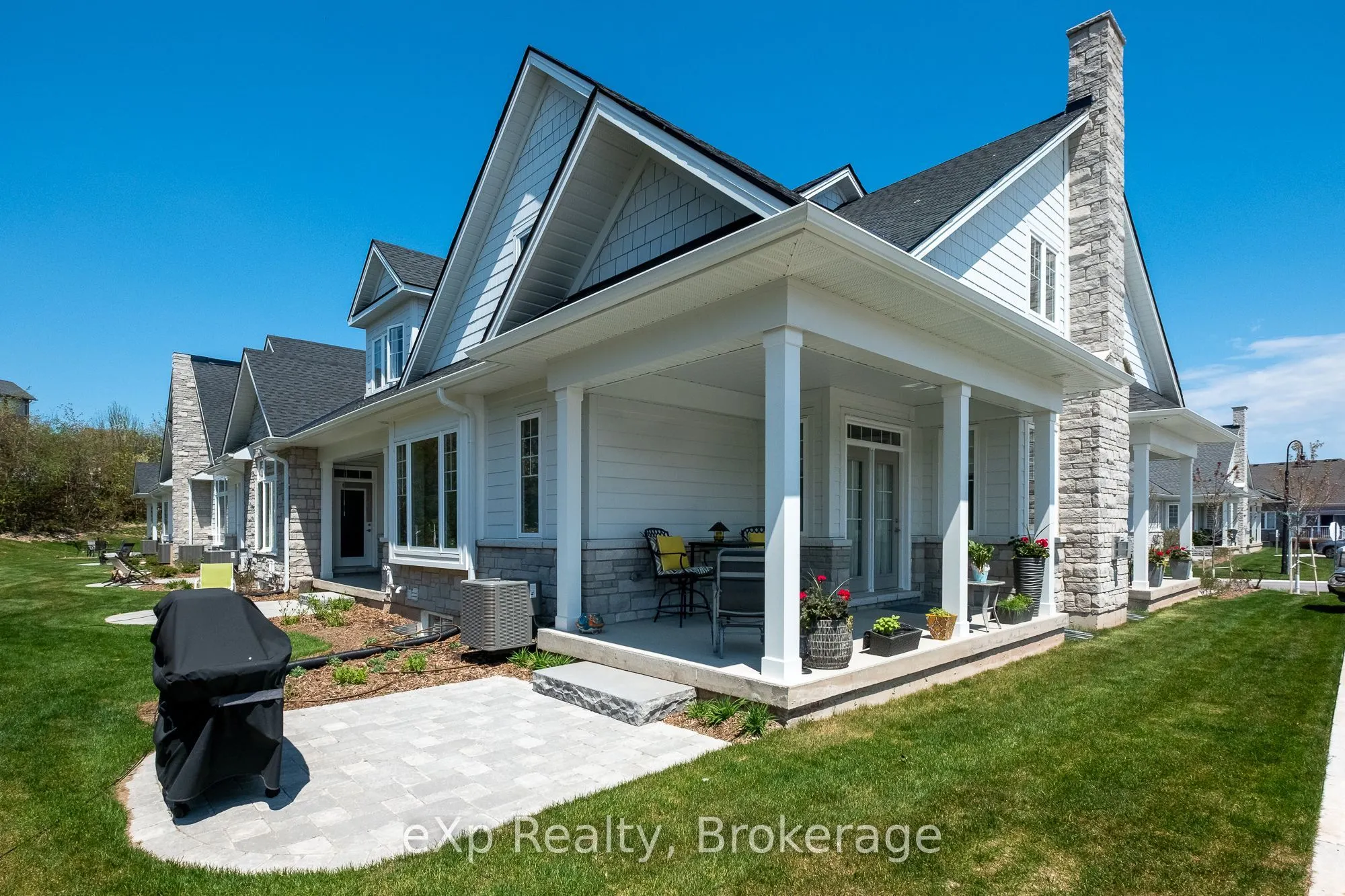 300 Sandpiper Lane #23
