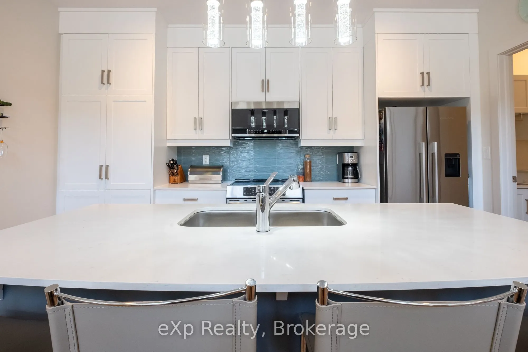 300 Sandpiper Lane #23