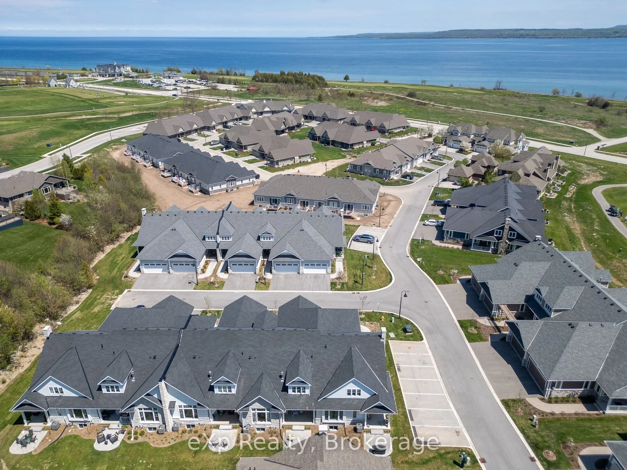 300 Sandpiper Lane #23