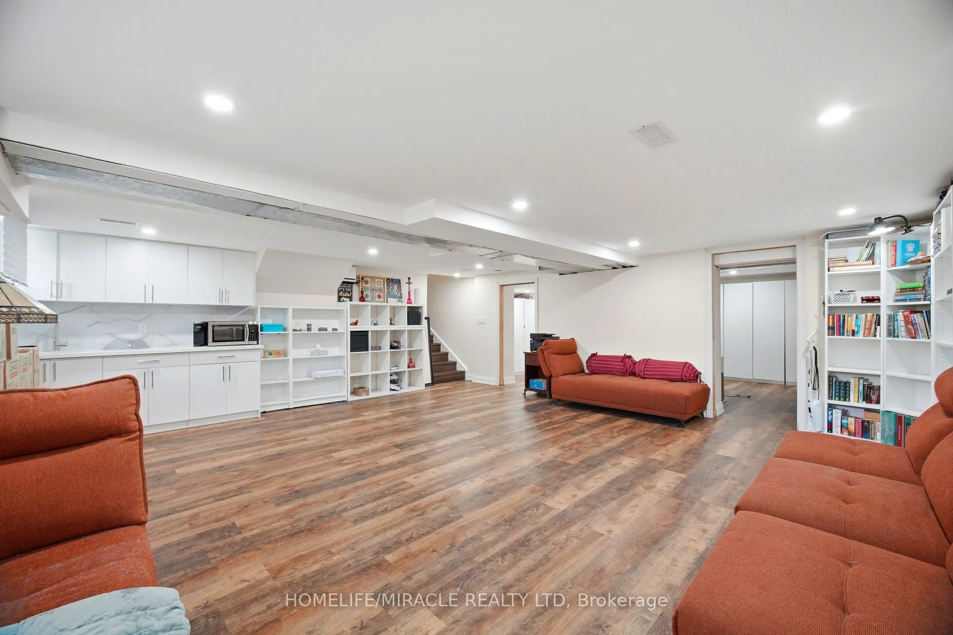 38 Leclaire Street
