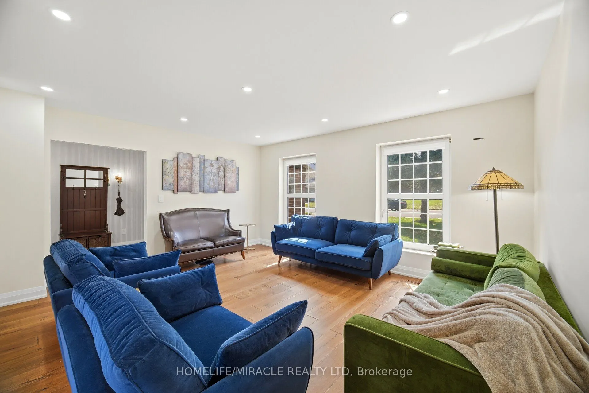 38 Leclaire Street