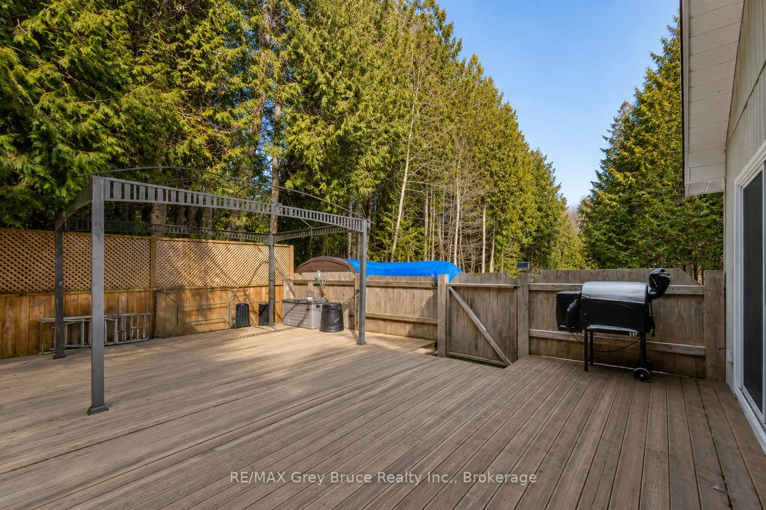 52 Spry Lake Road