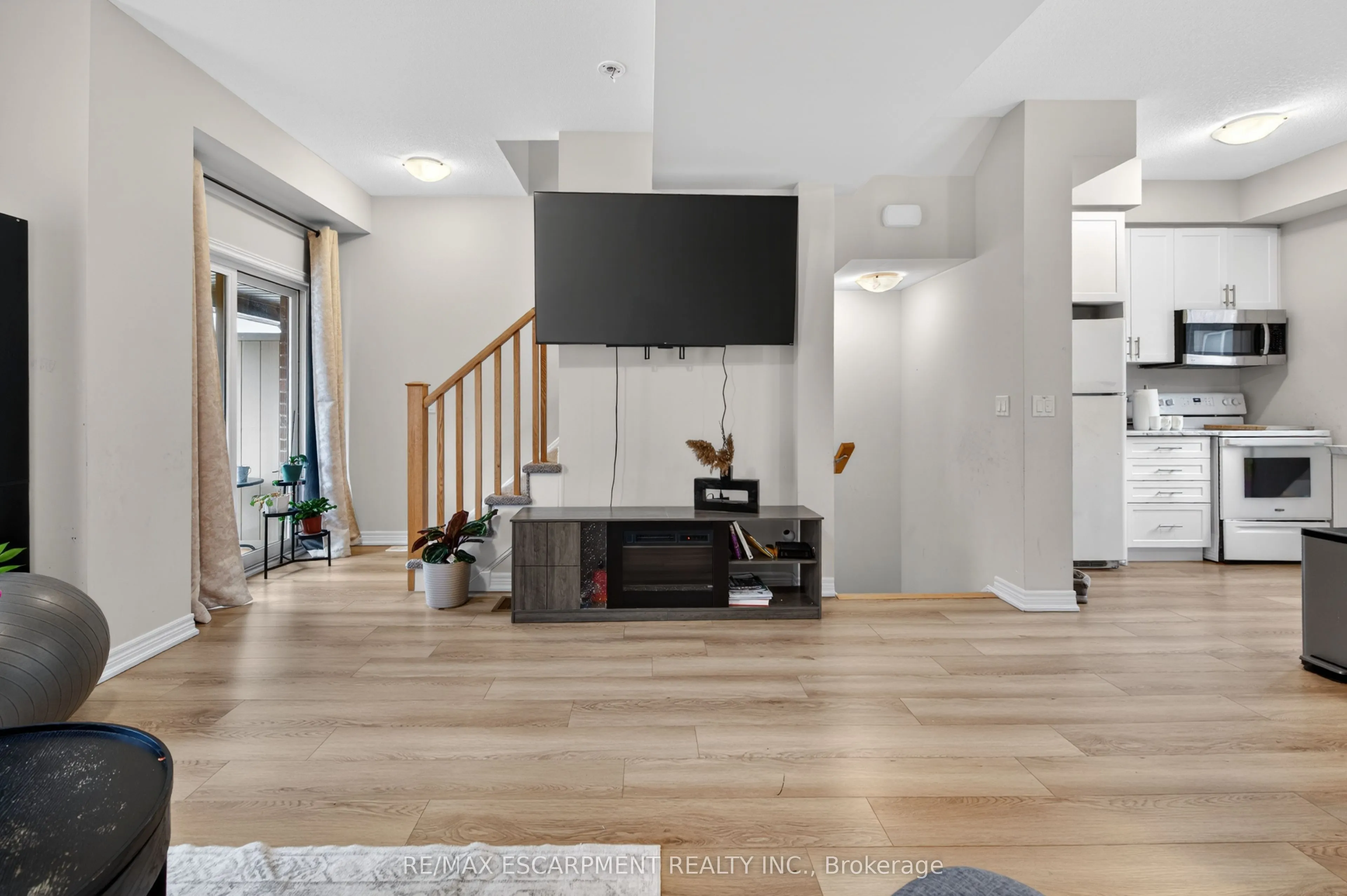 19 Picardy Drive #13