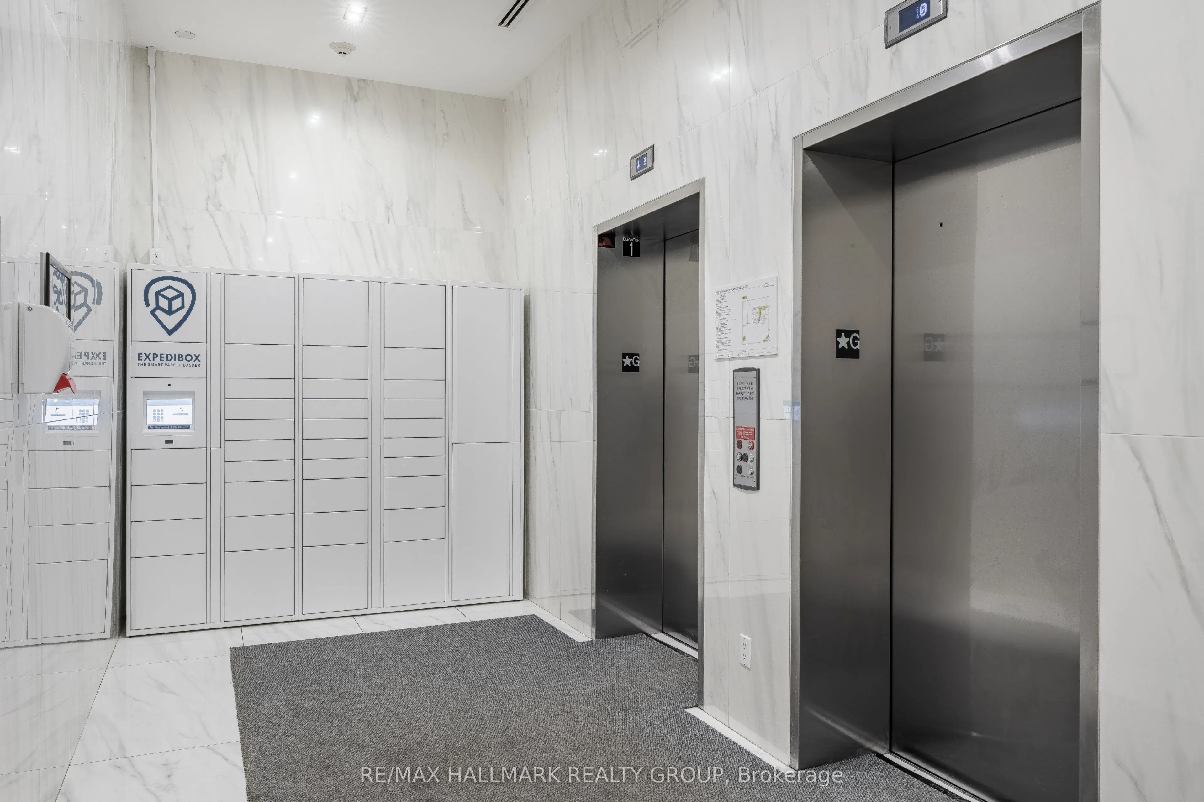 203 Catherine Street W #710