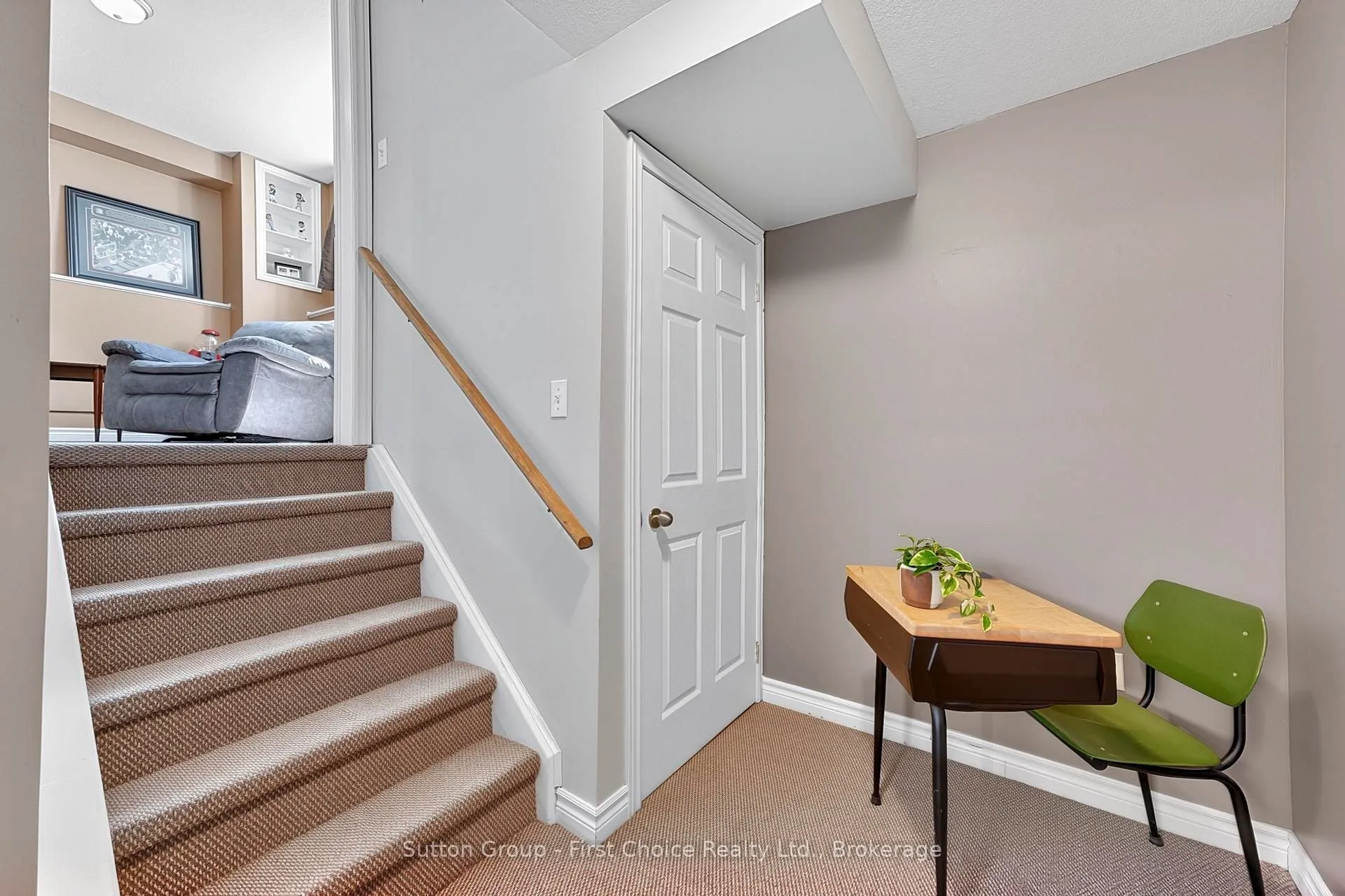 670 Reid Crescent
