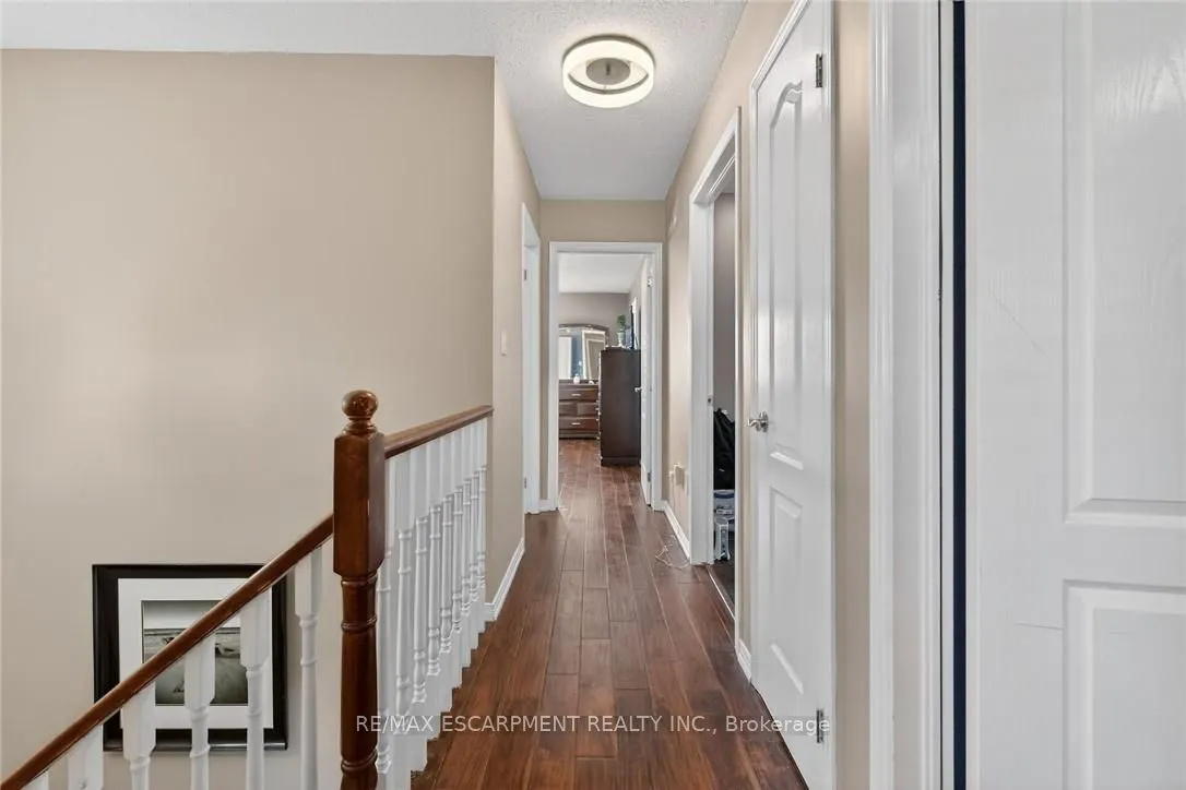 33 Panorama Way