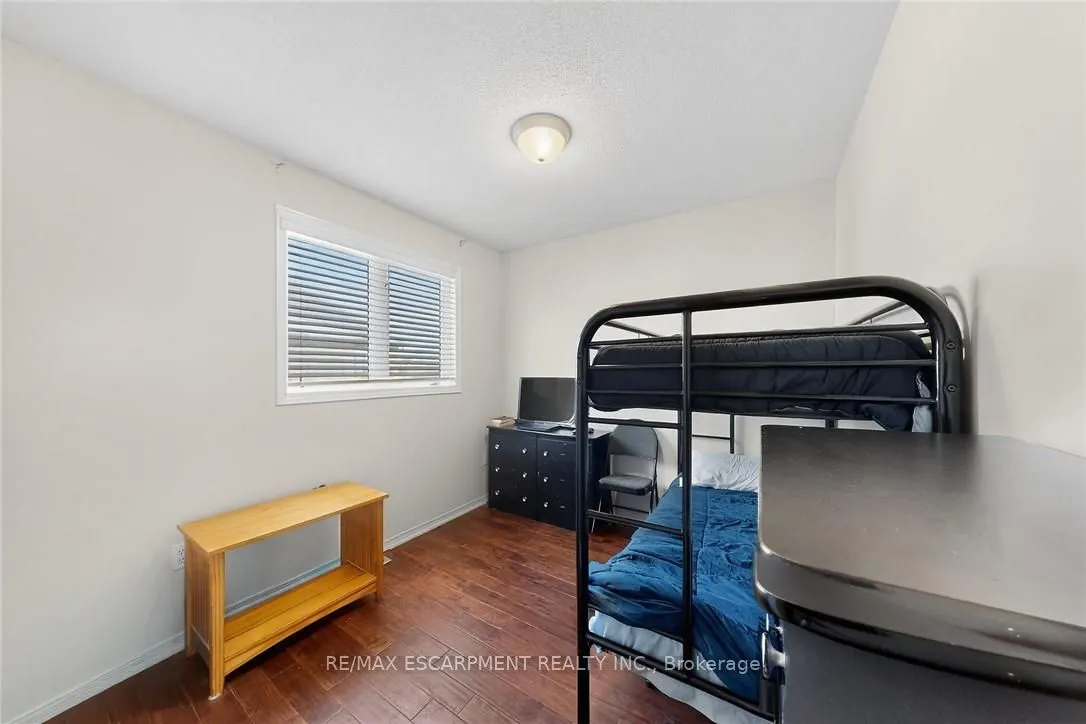 33 Panorama Way