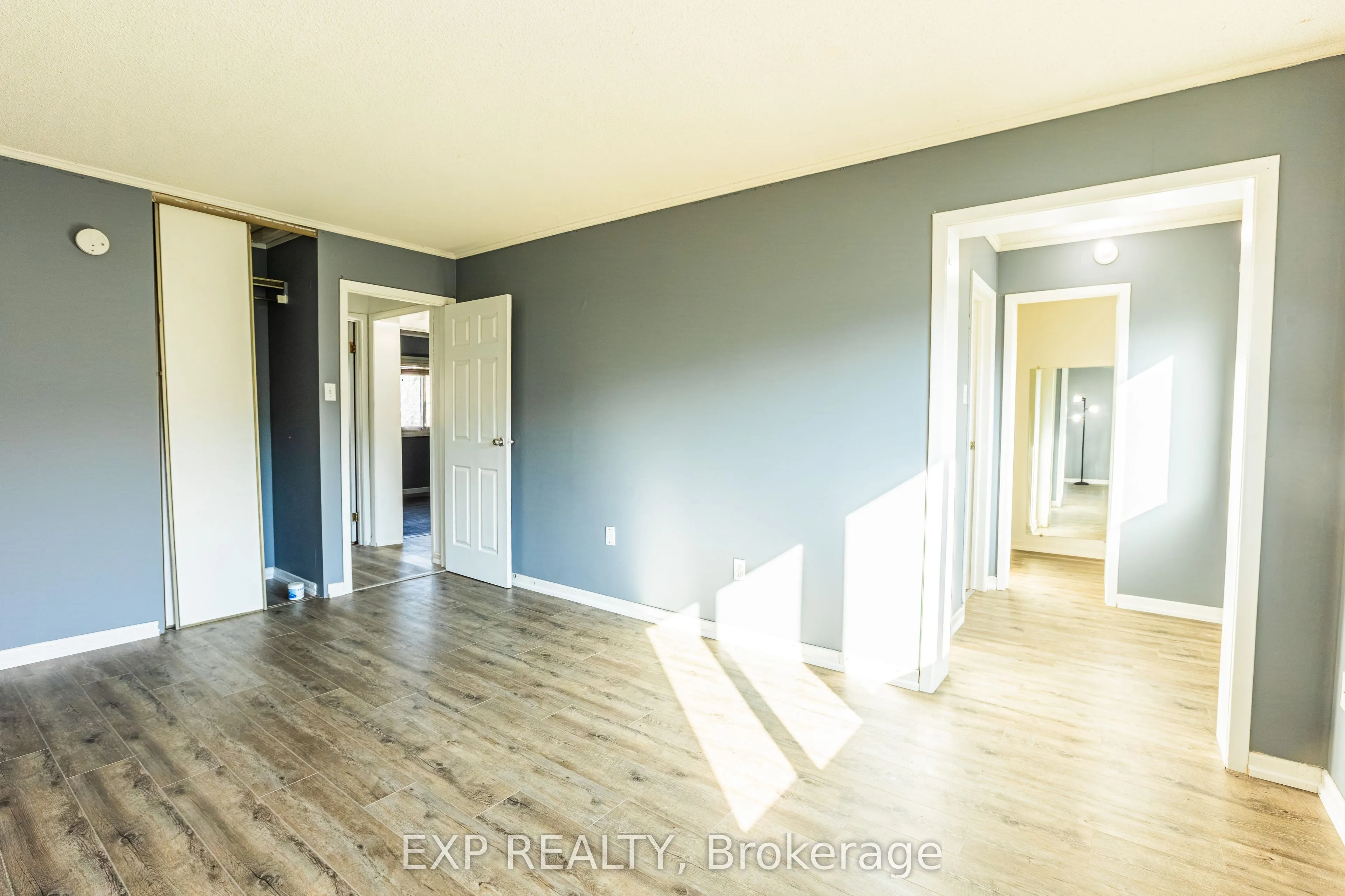 121 University Avenue E #102