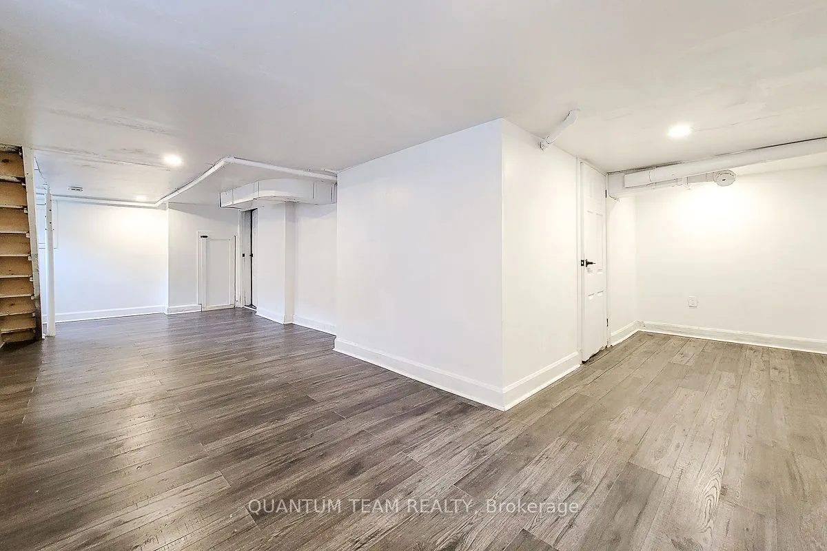 246 Davis Street