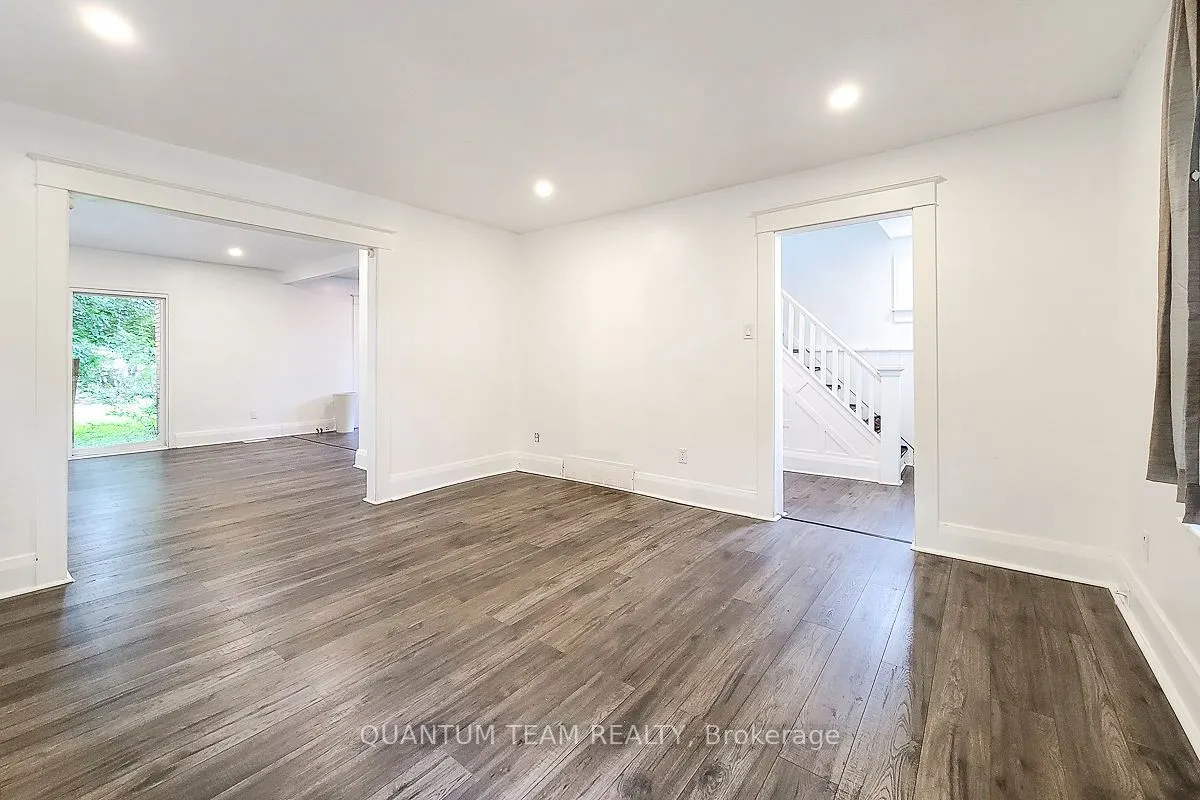 246 Davis Street