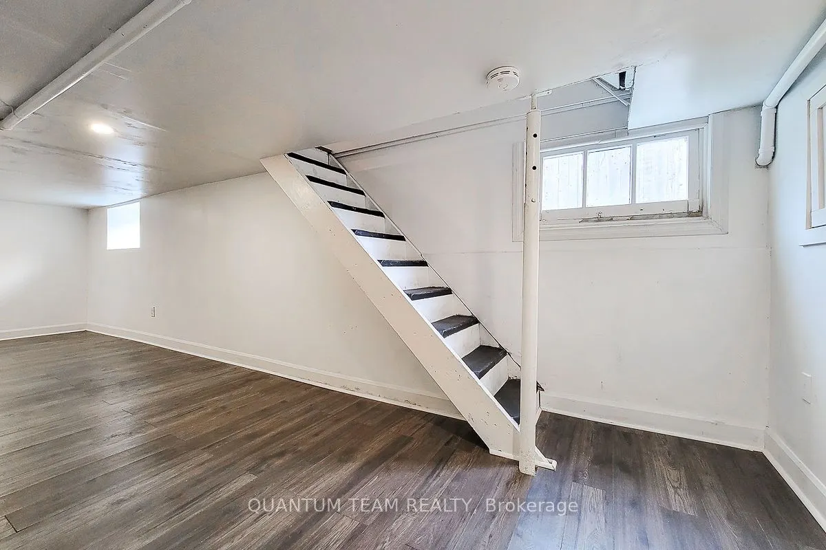 246 Davis Street