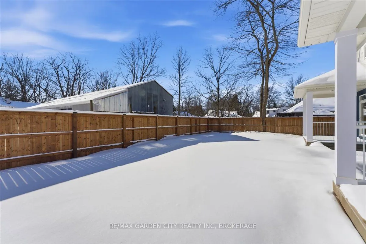 3693 ELM Street