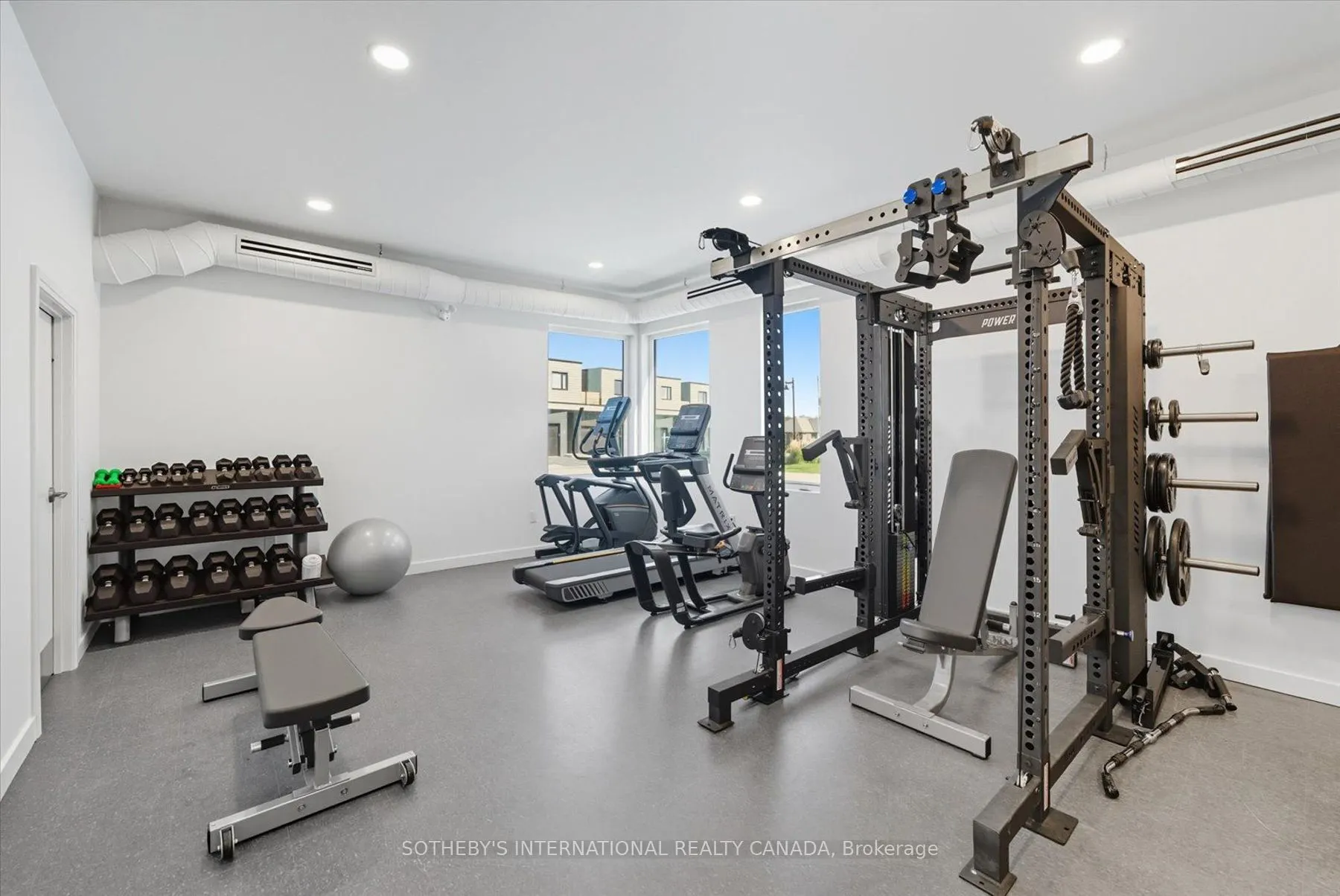 19B West Street N #201
