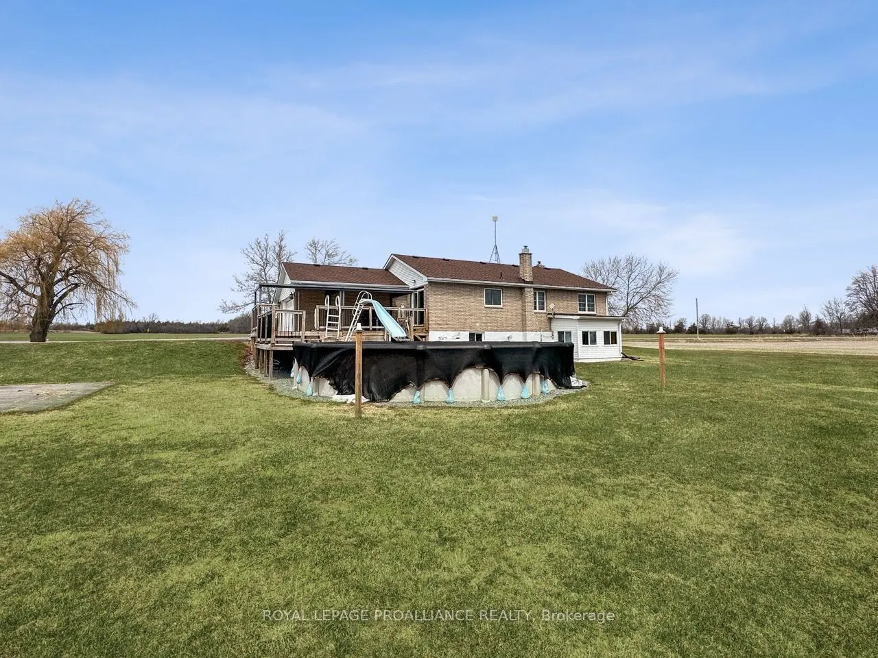 305 Valley Road