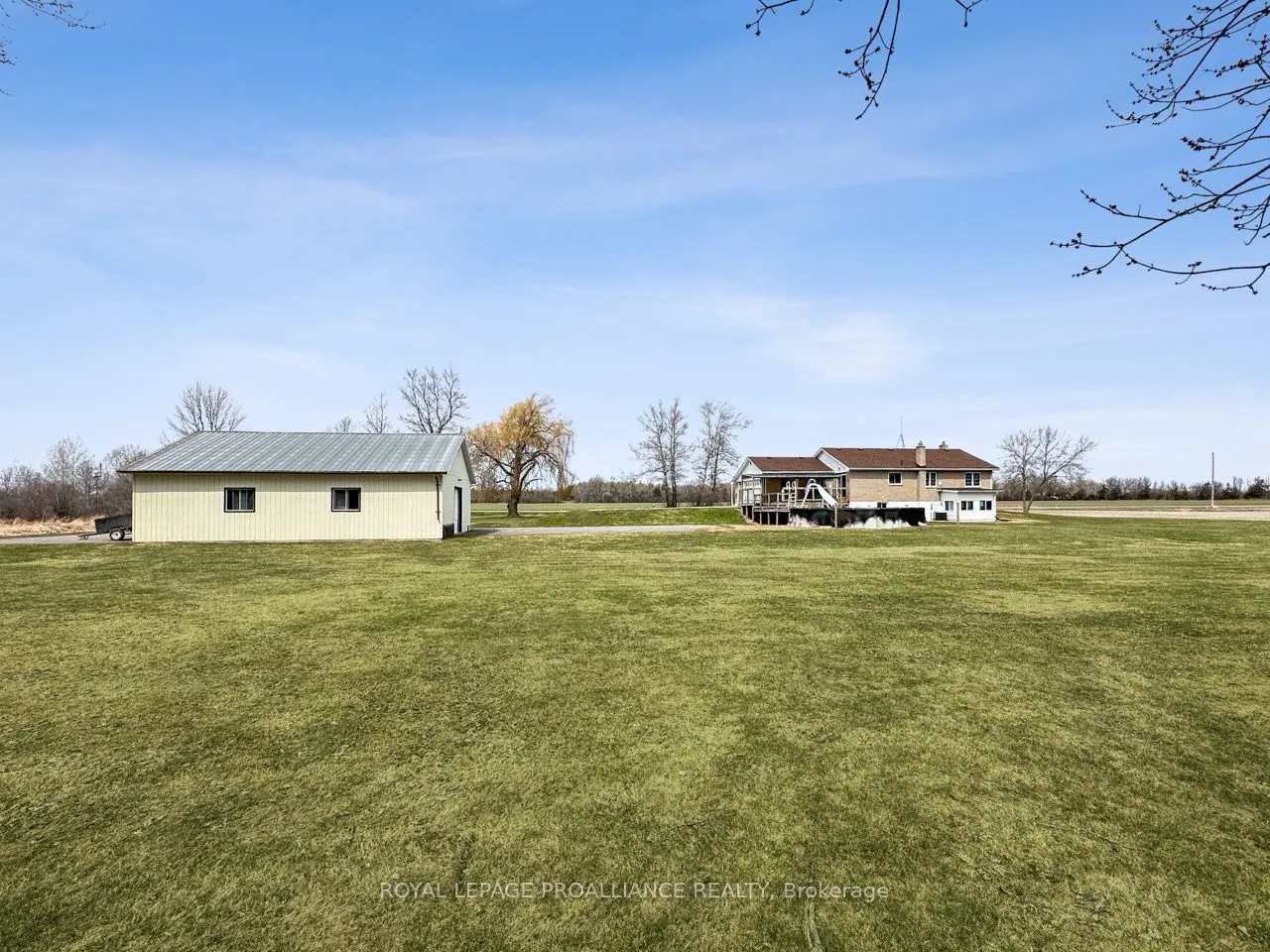 305 Valley Road