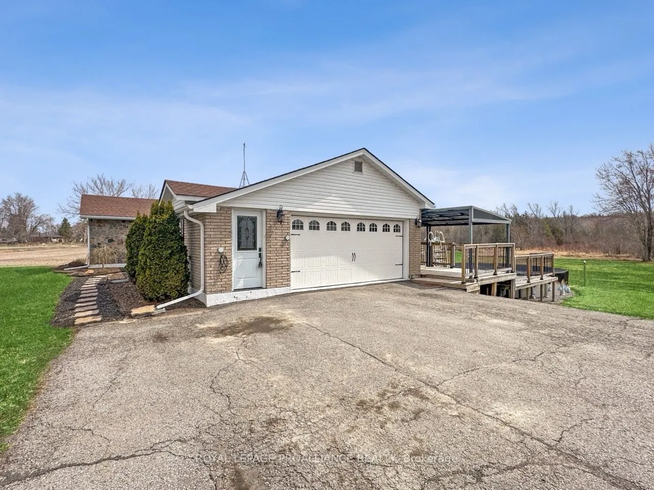 305 Valley Road