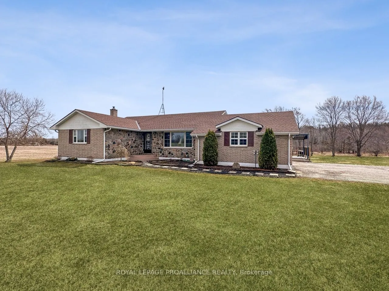 305 Valley Road