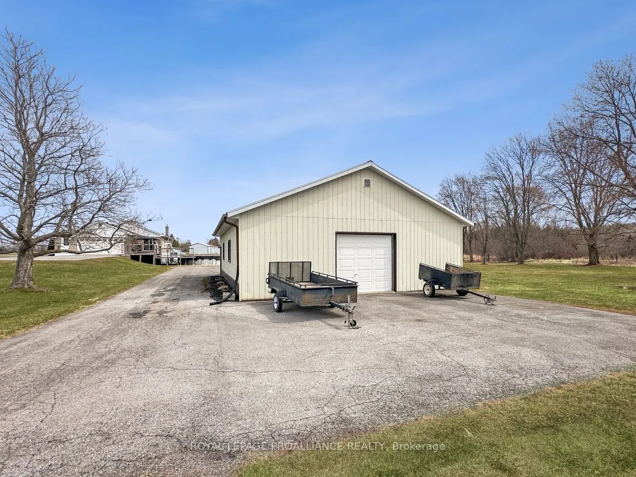 305 Valley Road