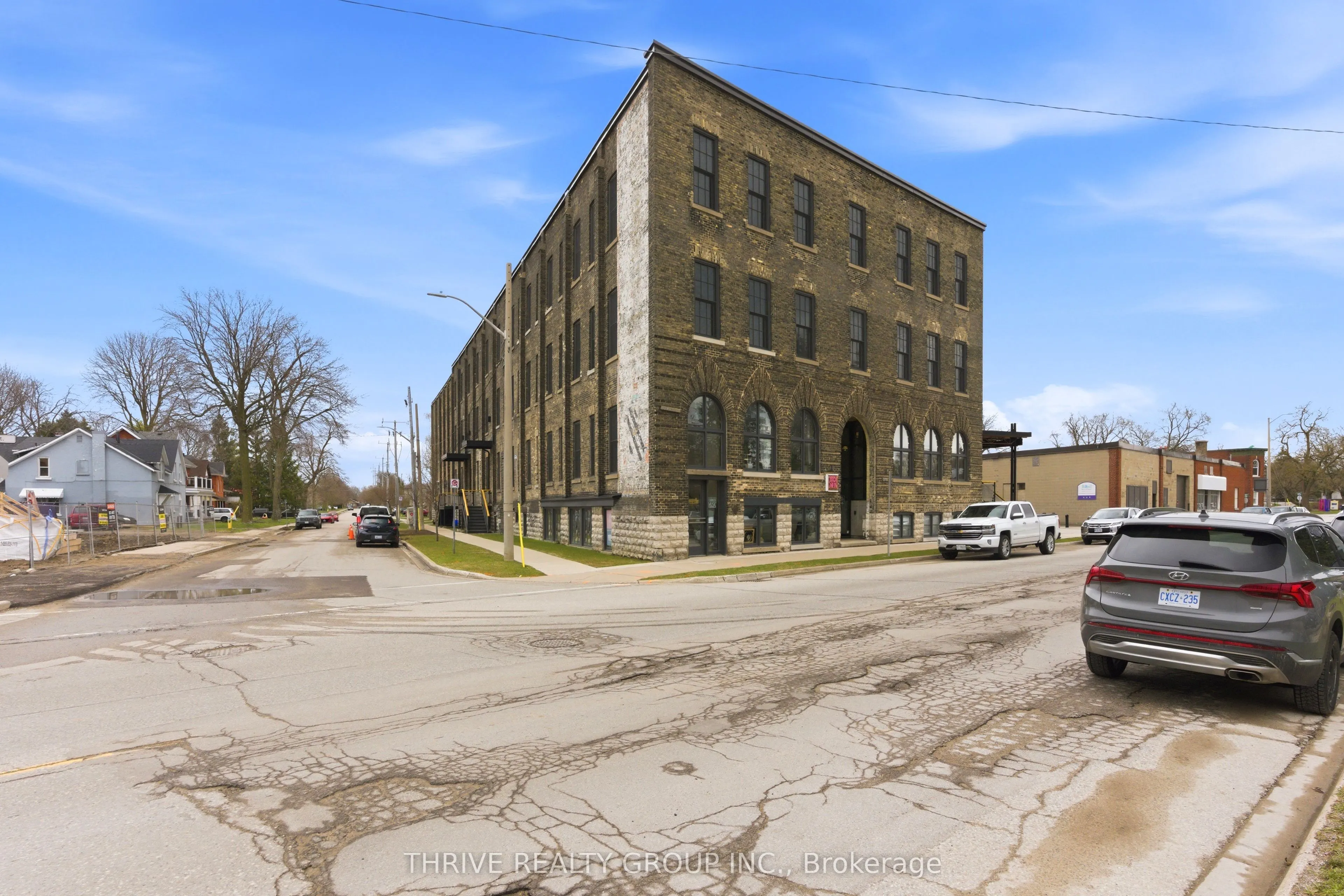 245 Downie Street #304