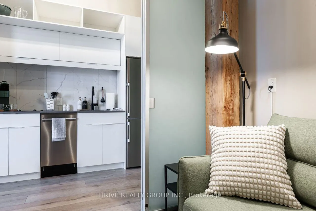 245 Downie Street #304