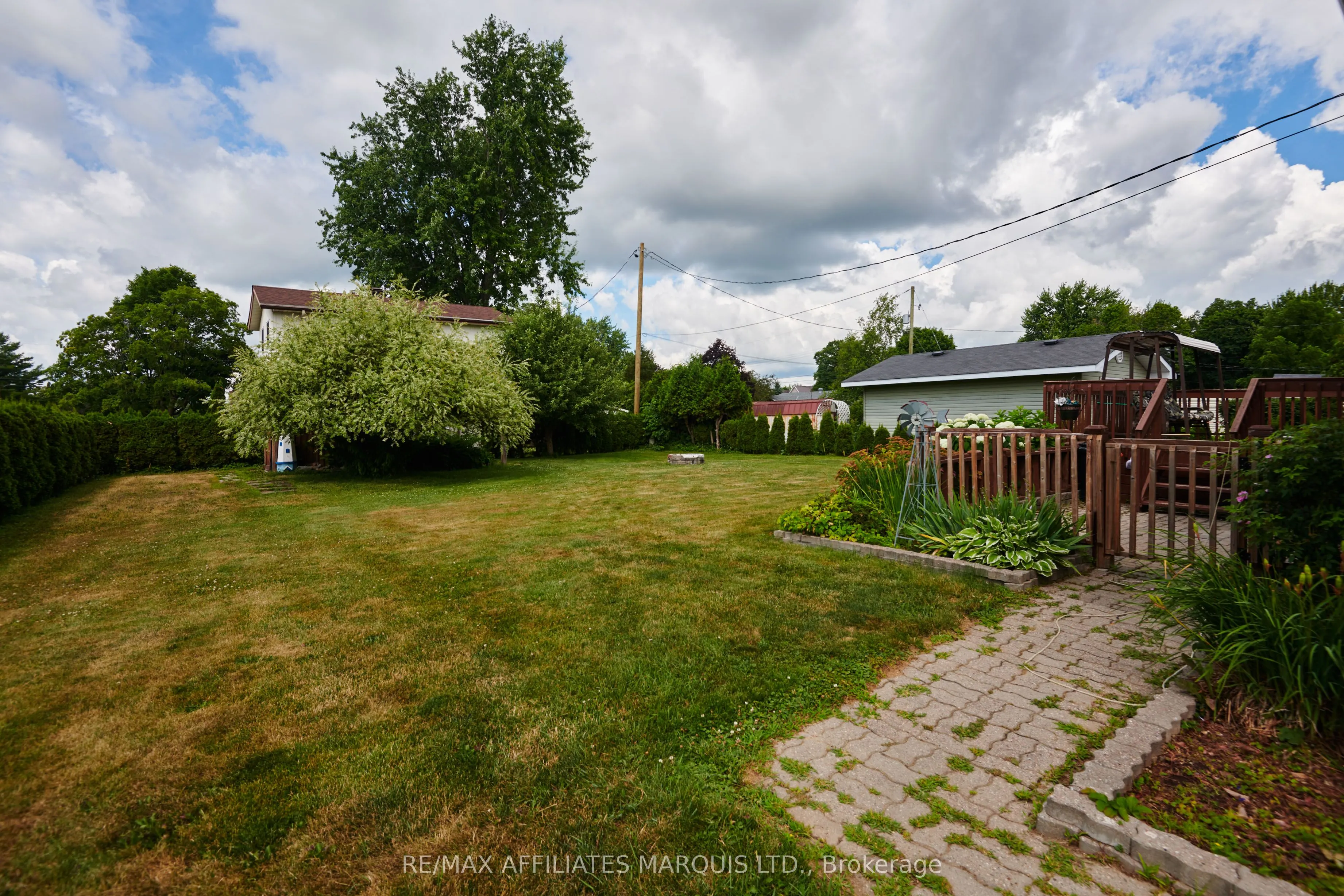 11 Ault Drive