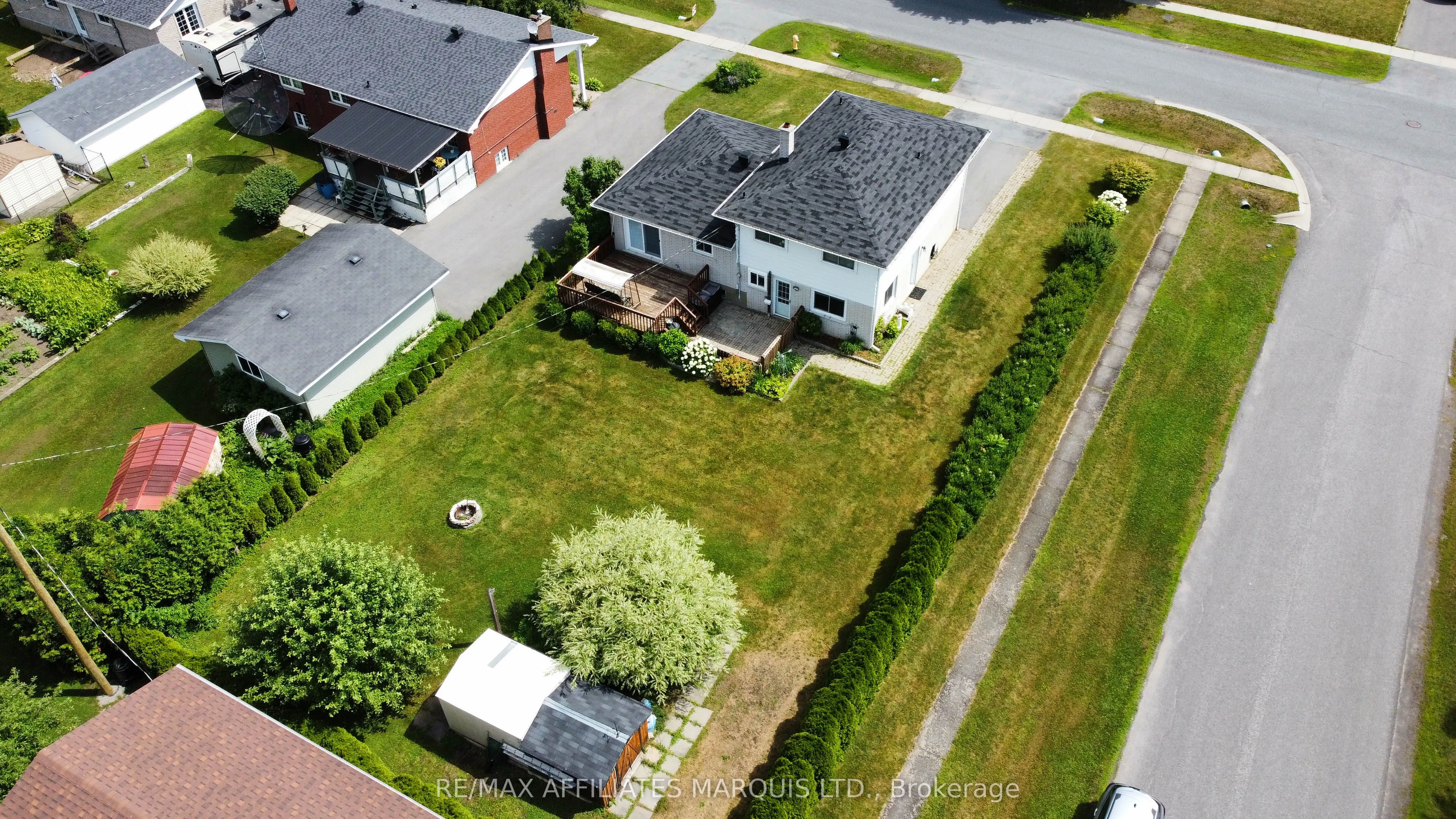 11 Ault Drive