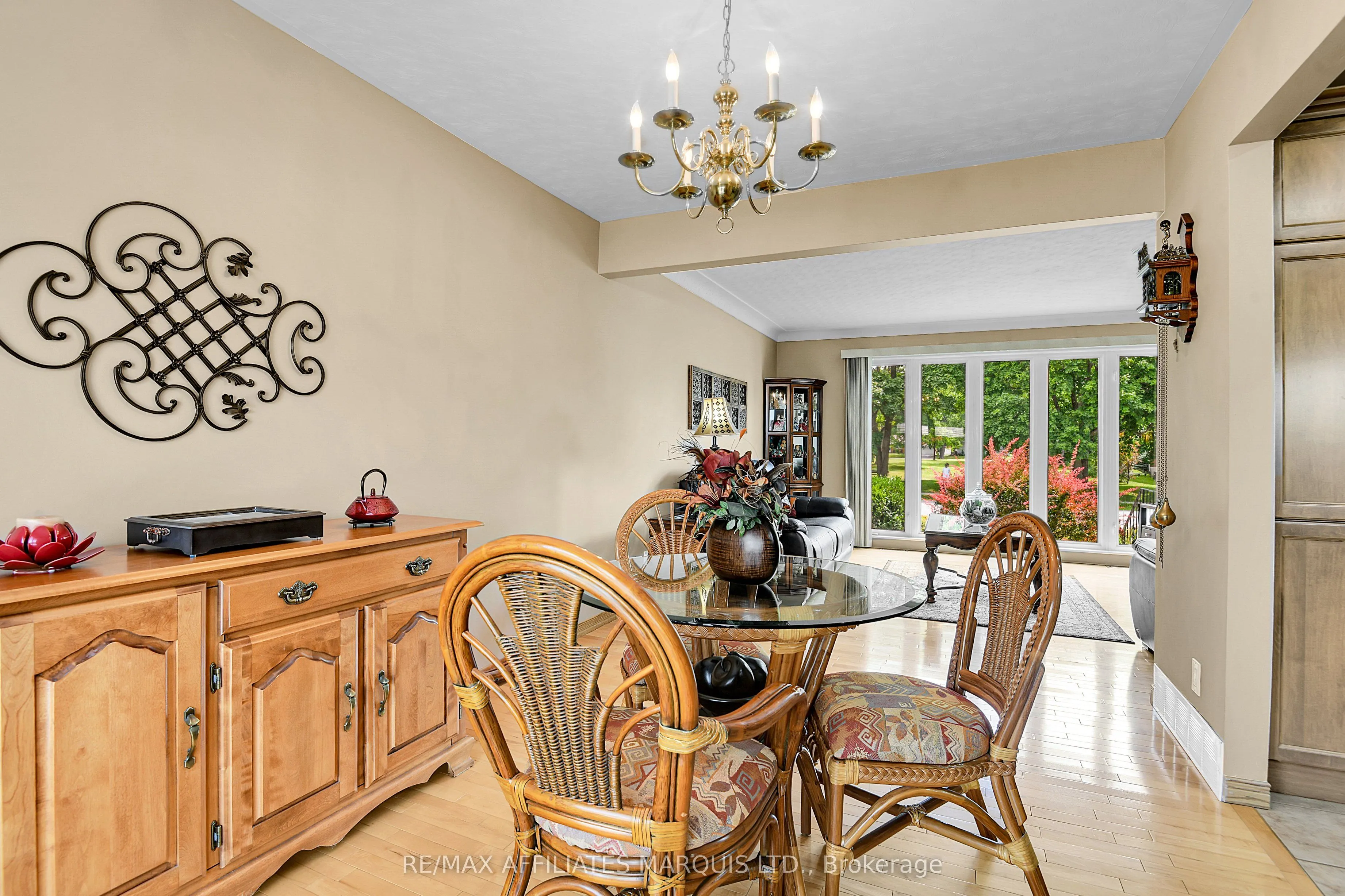 11 Ault Drive