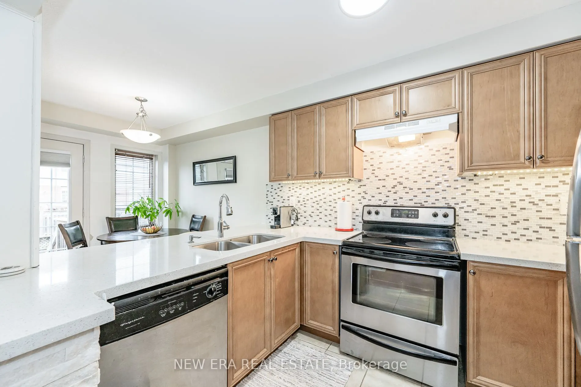 151 Green Road #13