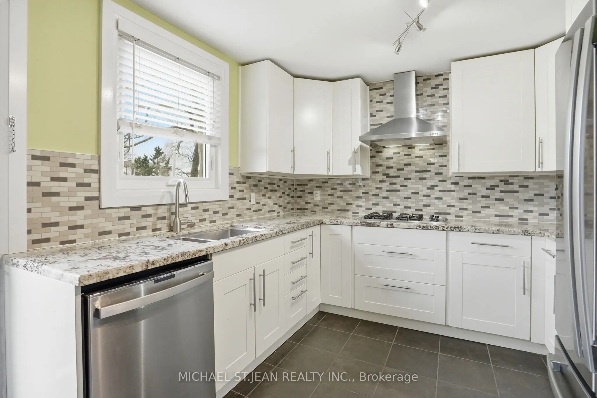 336 Barton Street